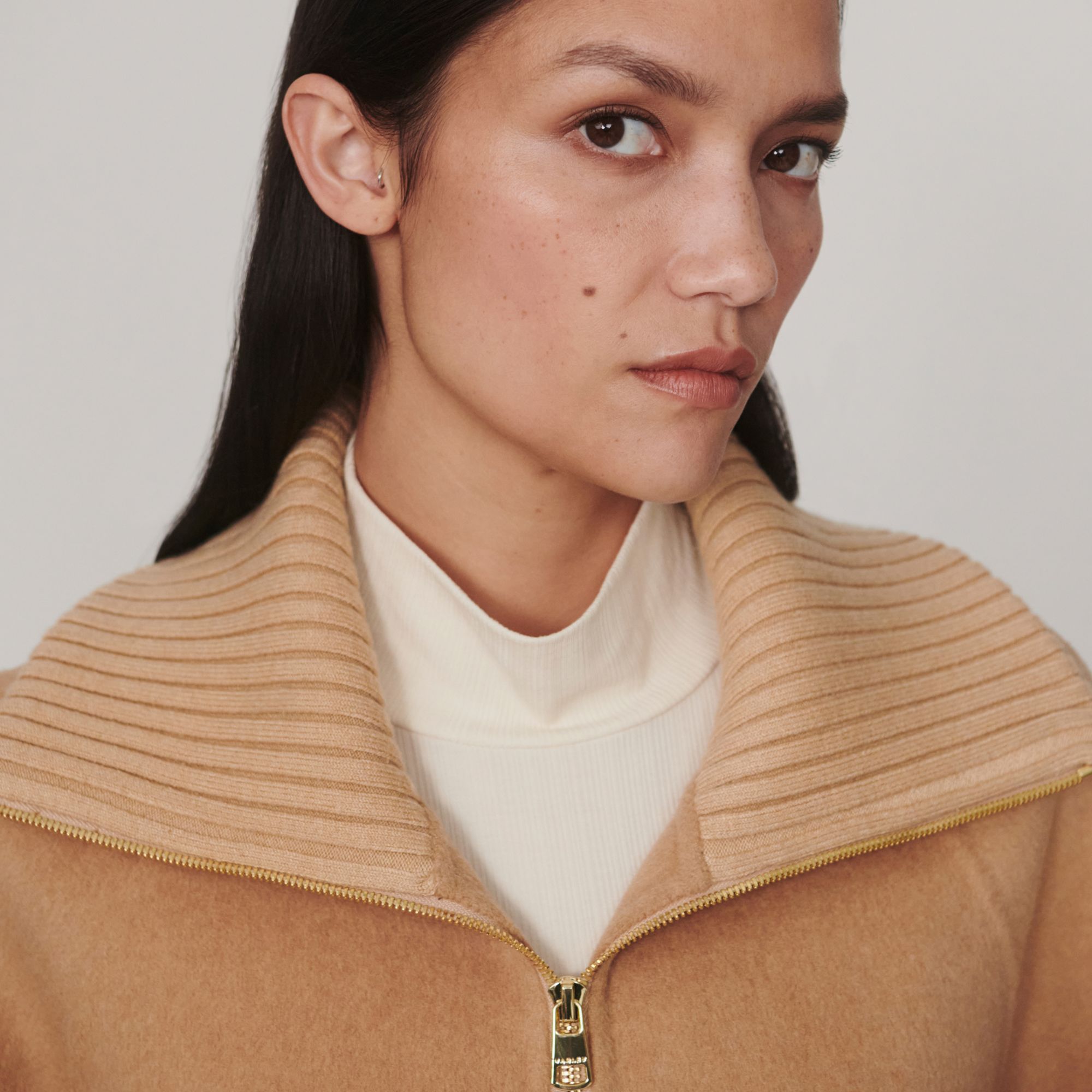 Varley Women's Darnley Short Jacket product image