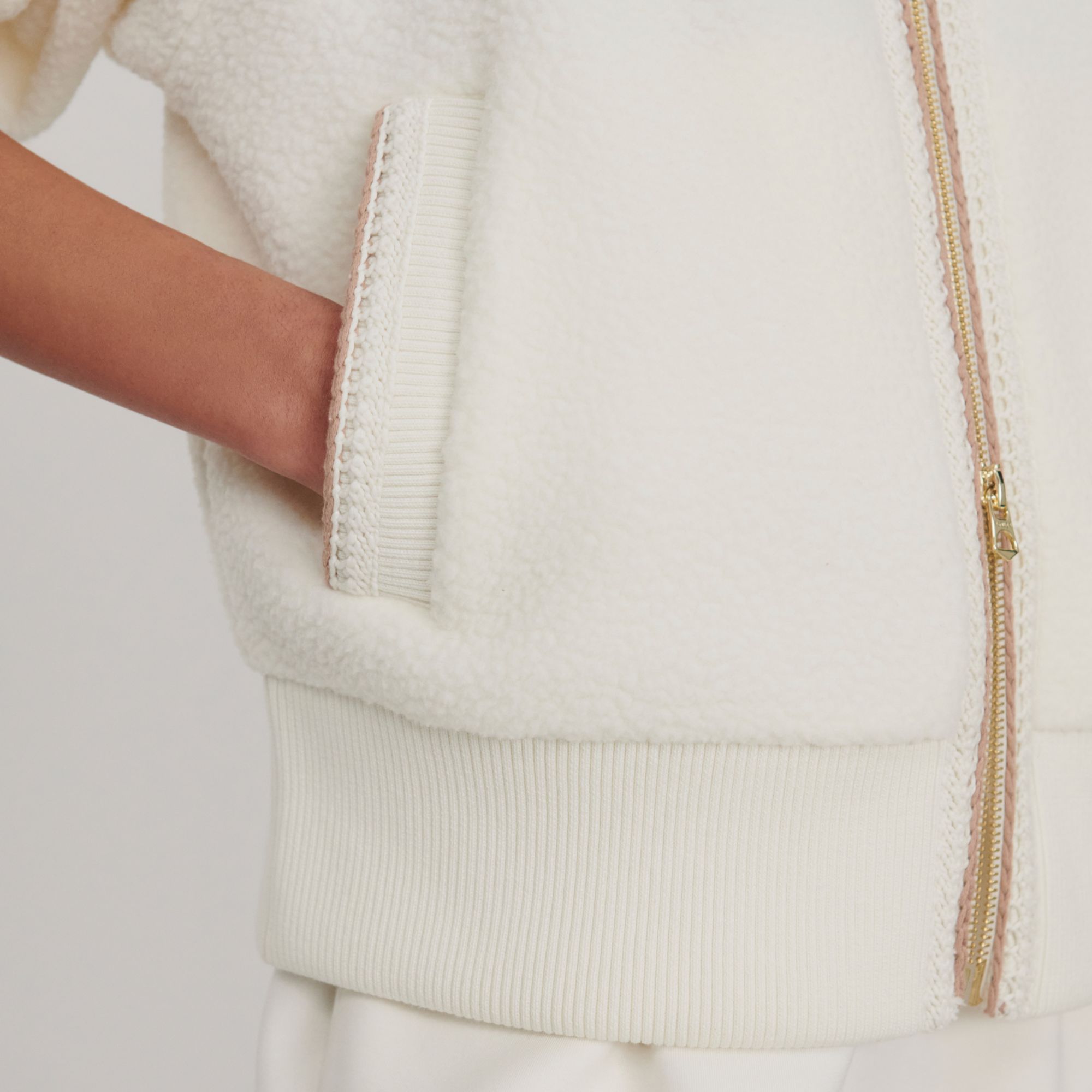 Varley Women's Klaudia Fleece Jacket product image