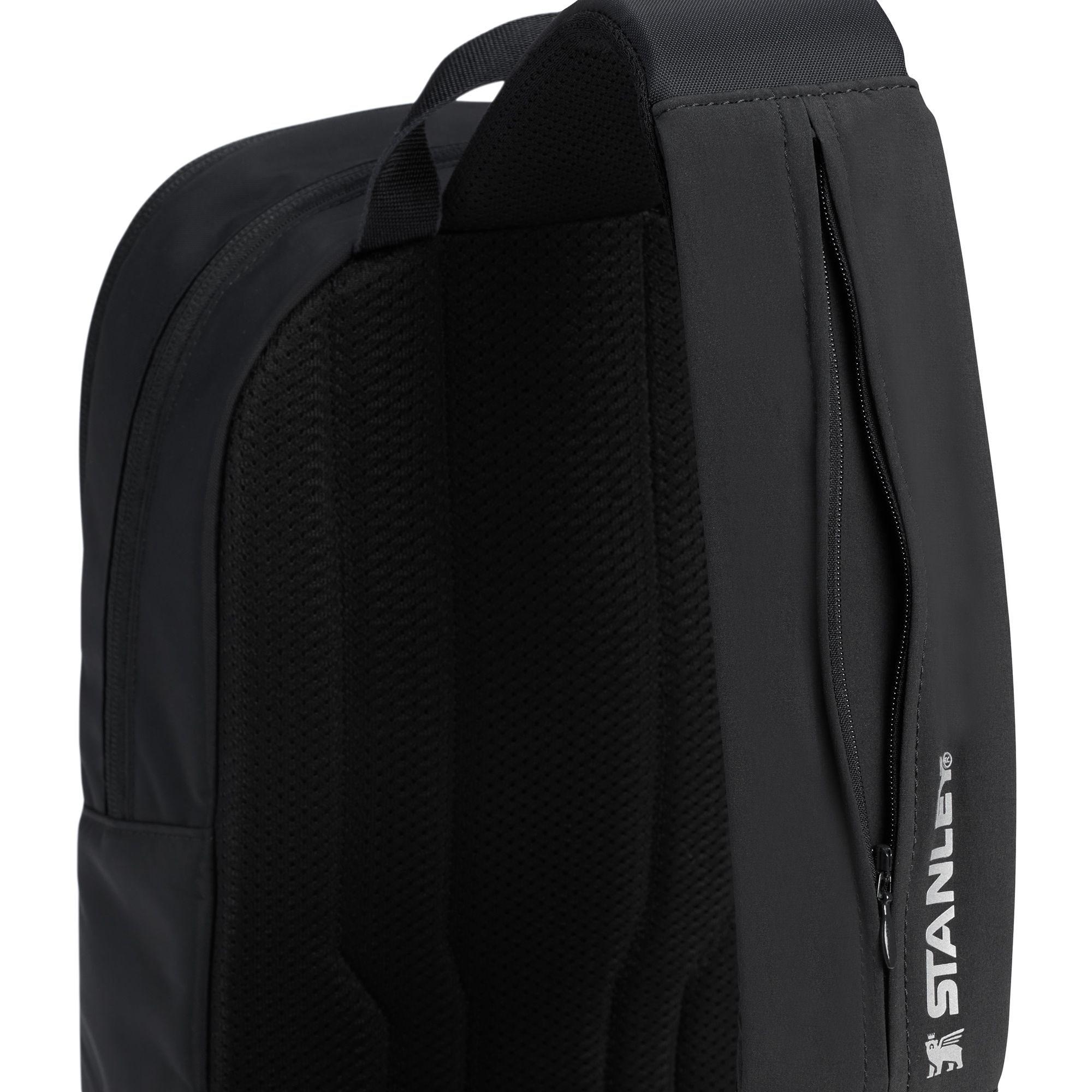 Stanley Vitalize Macro Method Crossbody Bag 9.5L product image