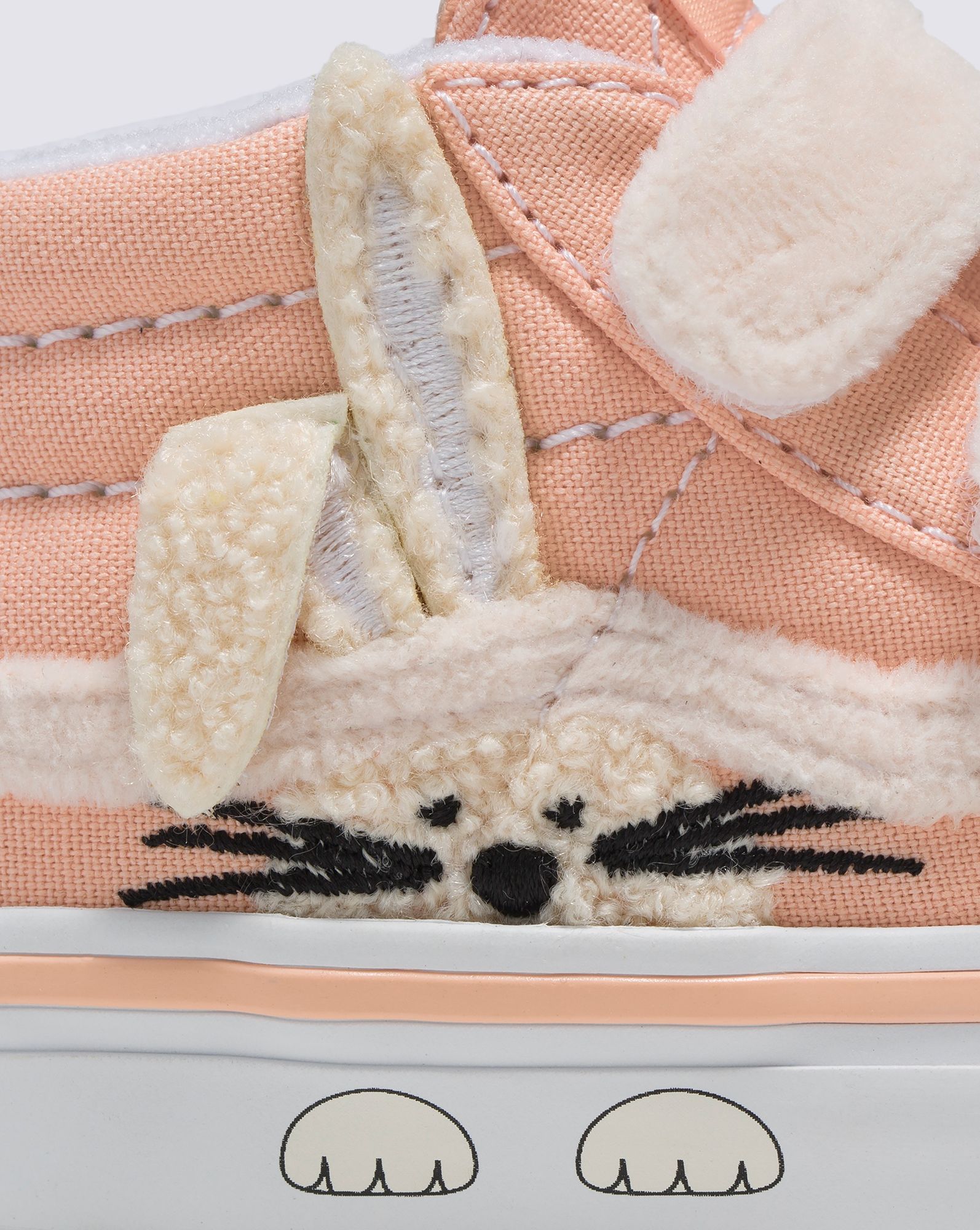 Vans Store Jersey Gardens