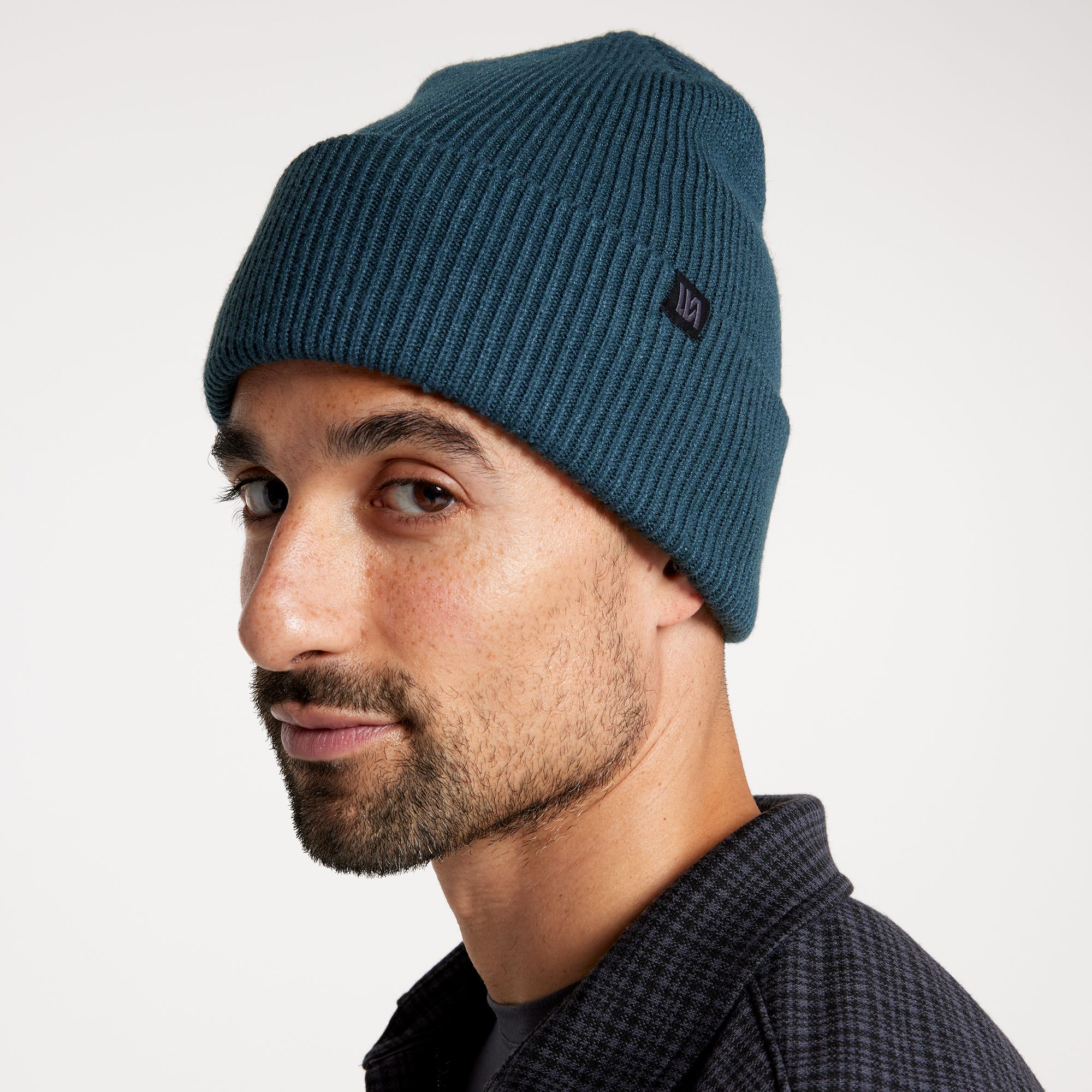 VRST Men's Ribbed Beanie product image