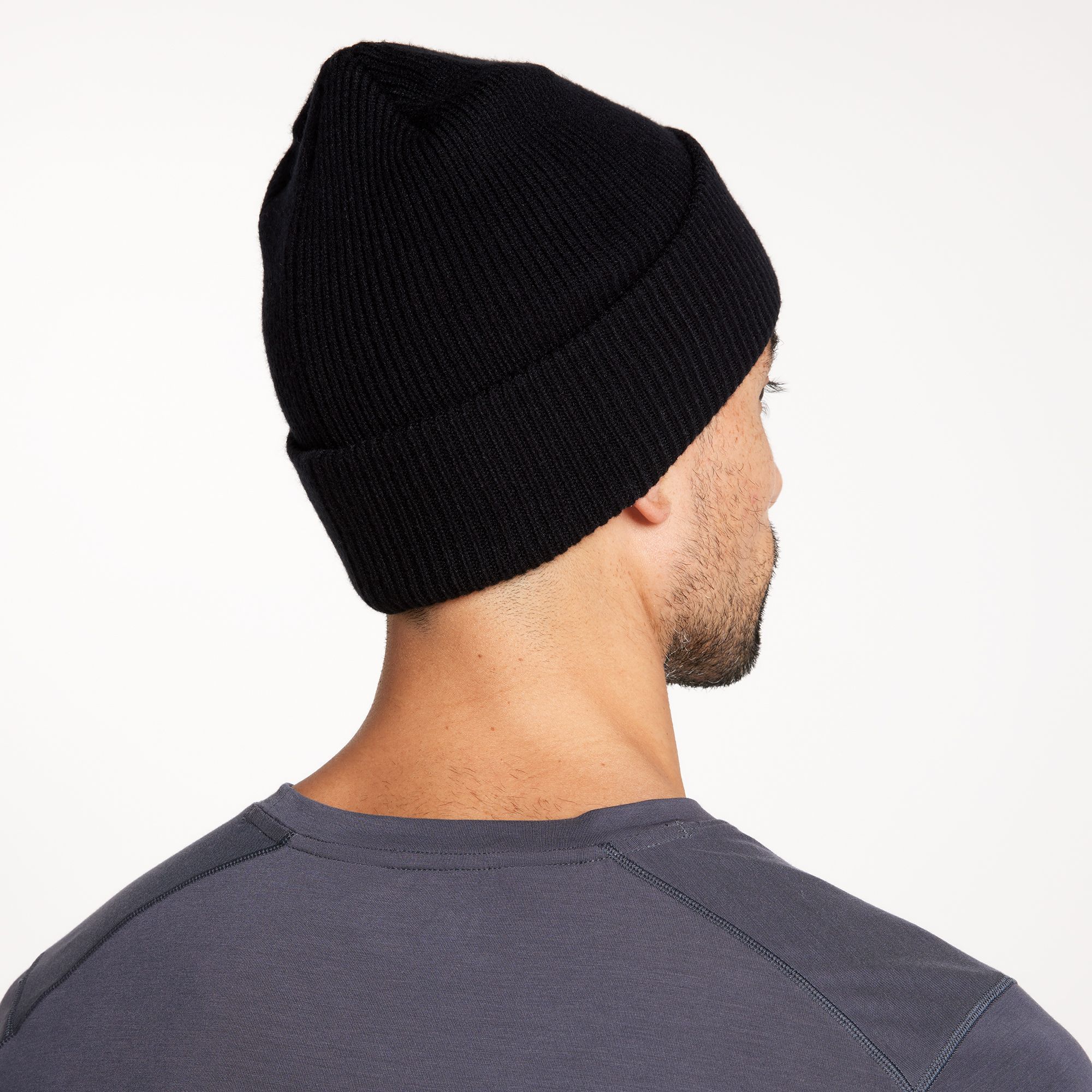 VRST Men's Ribbed Beanie product image