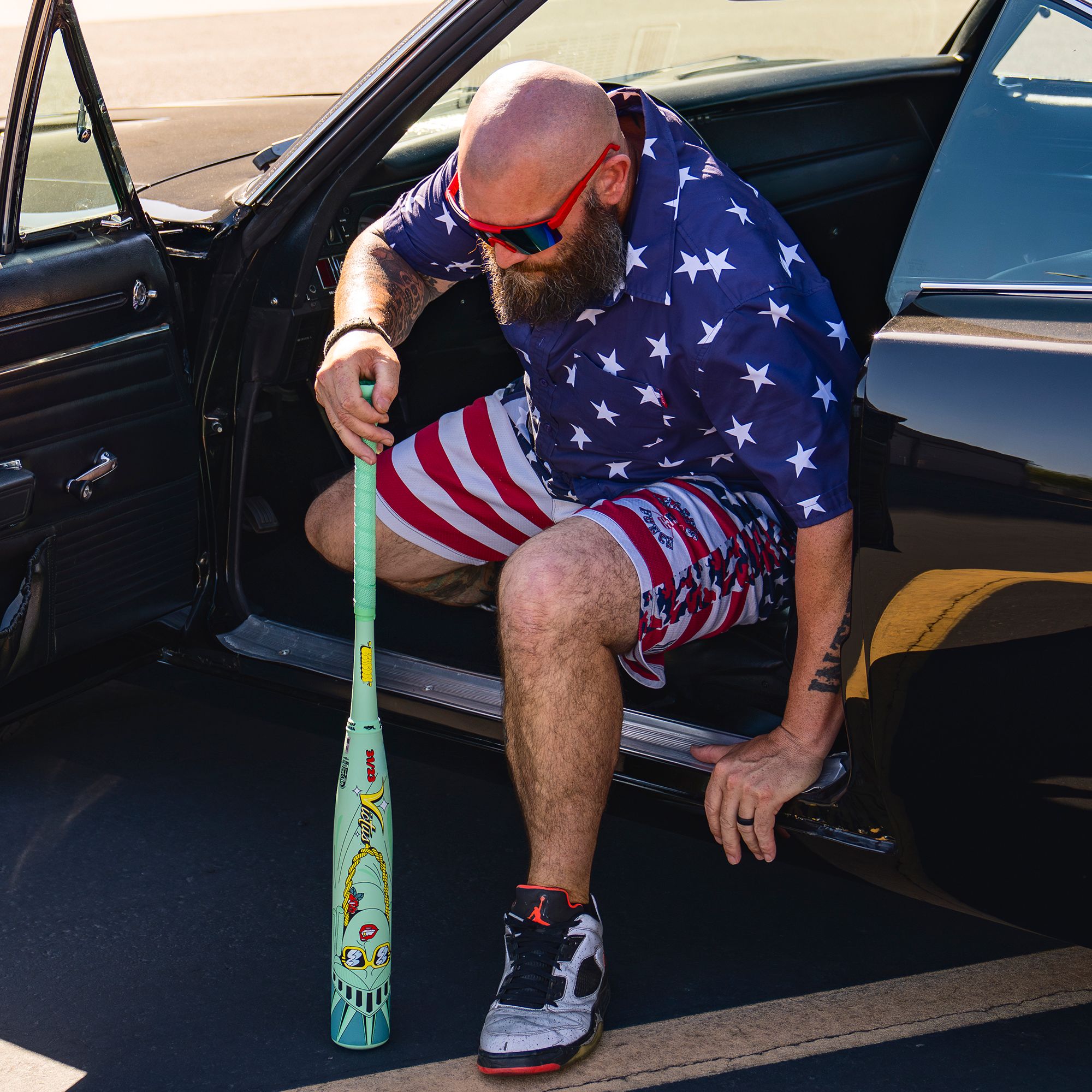 Victus Nova Lit Beacon Limited Edition 2¾" USSSA Bat 2026 (-10) product image