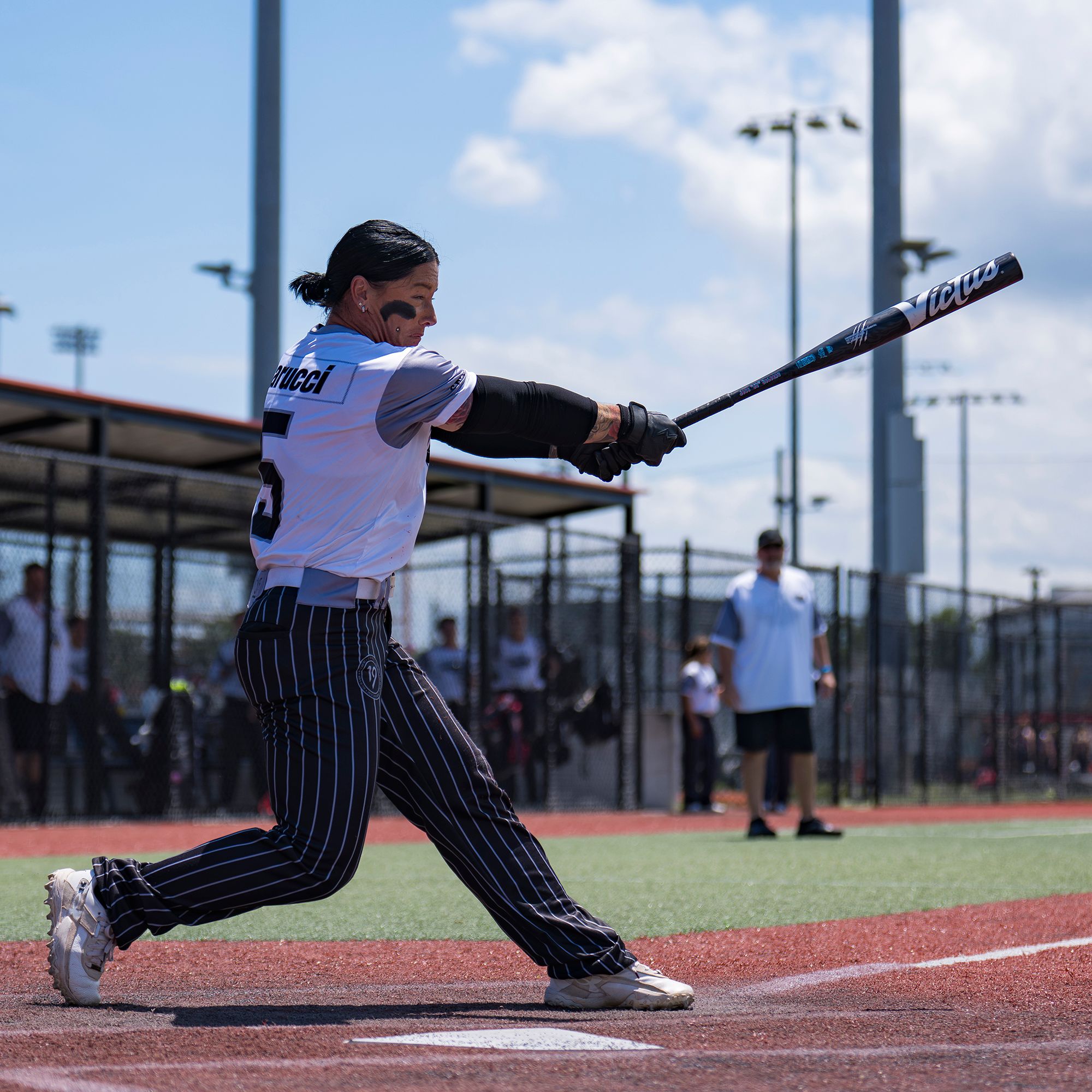Victus Obsession 12.75" 1-Piece USSSA Slowpitch Bat product image