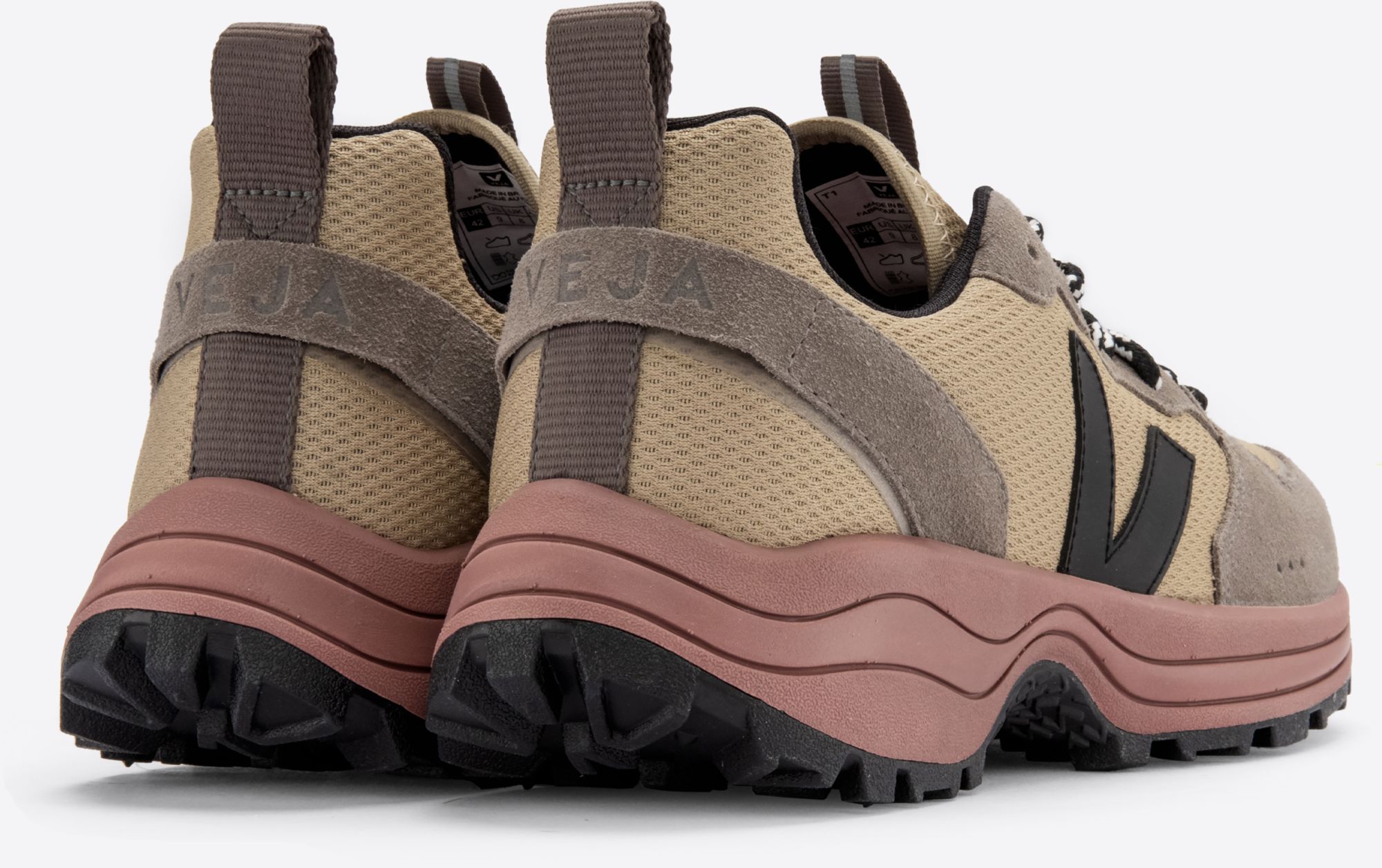 VEJA Men's Venturi Shoes product image