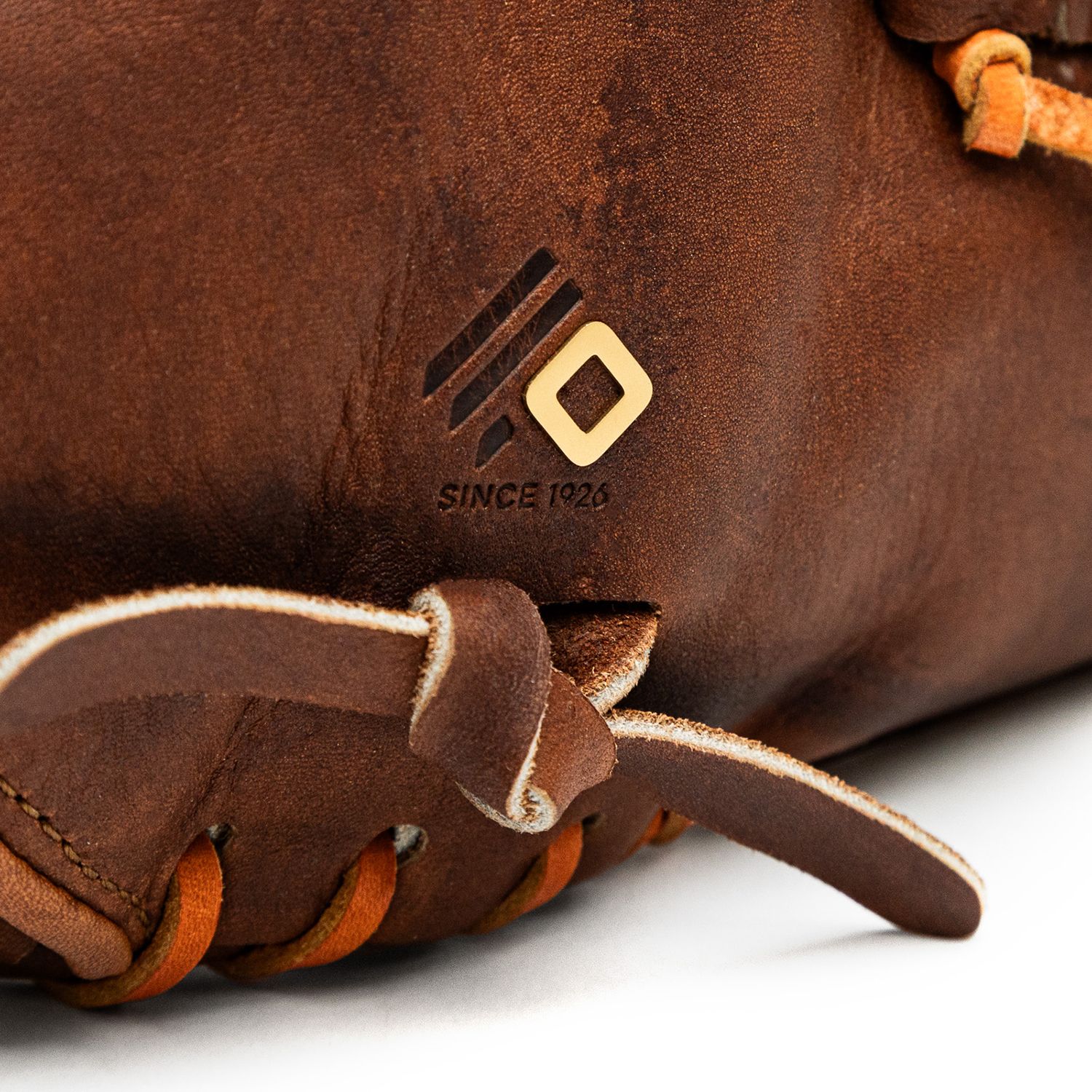 Nokona 12.5” Walnut Series Glove product image
