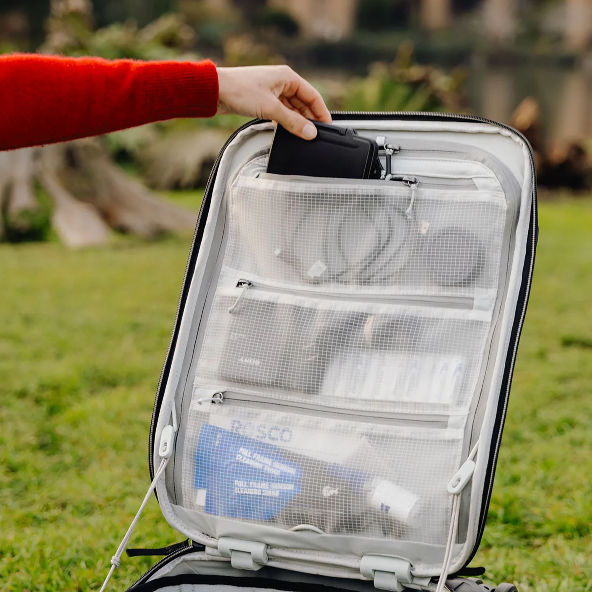 Peak Design Roller Pro Carry-On Luggage product image