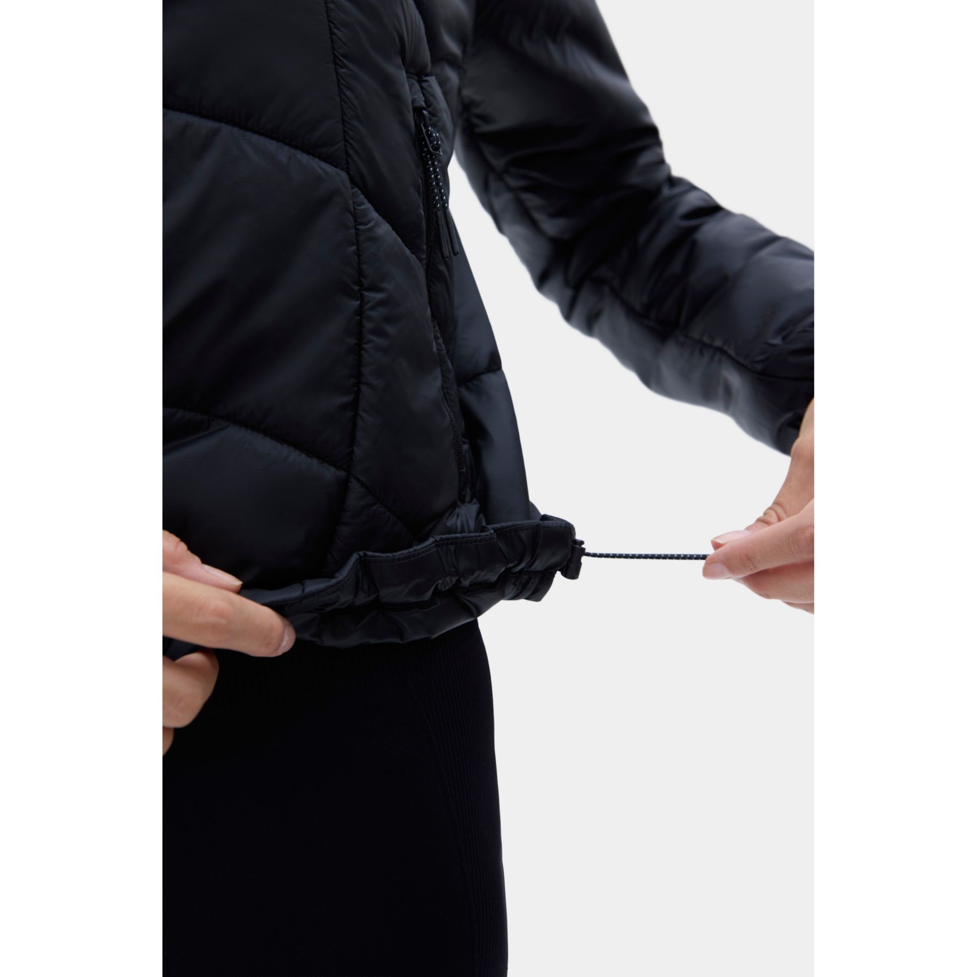 Halfdays Women's Claude Water Repellent Quilted Puffer Jacket product image