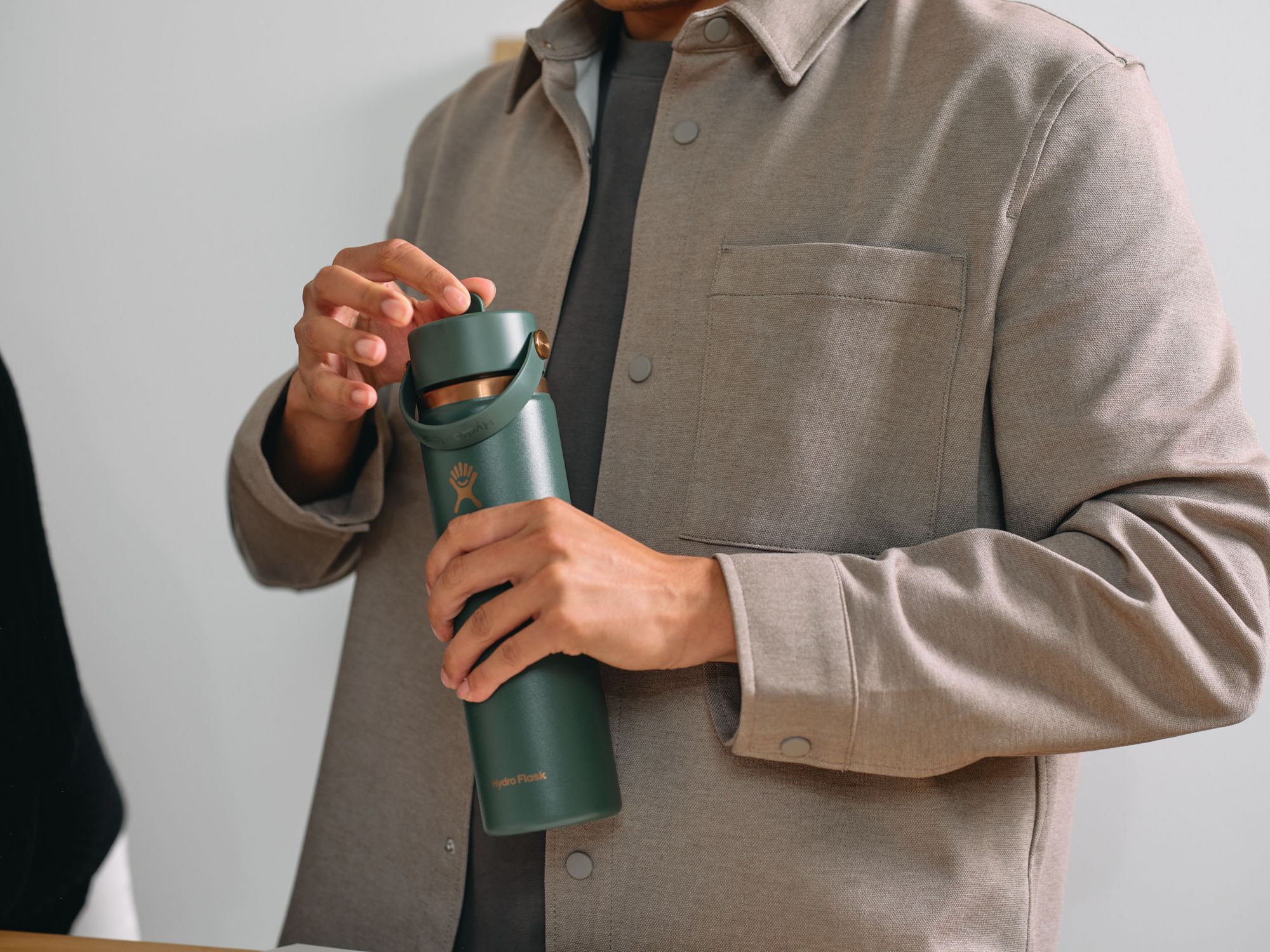 Hydro Flask 24 oz. Wide Mouth Bottle with Flex Straw Cap - ARC Collection product image