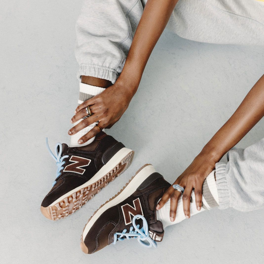 New Balance Women's 574 Shoes product image