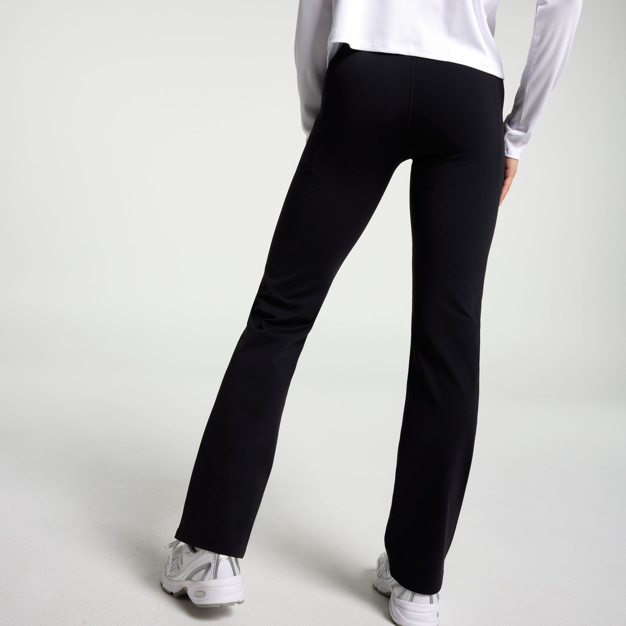 CALIA Women's Essential Straight Leg Pant product image