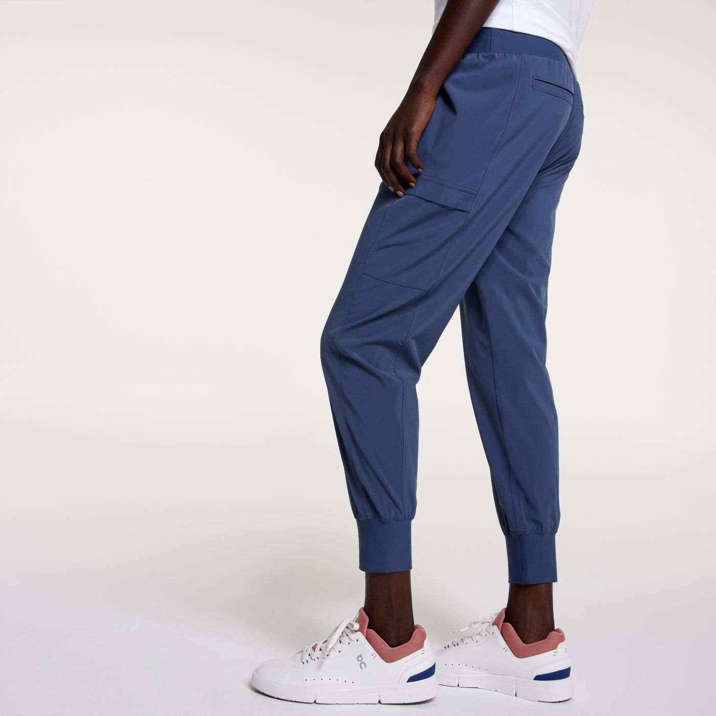 Chrysanthemum Cloud hotsell Jogger Pants