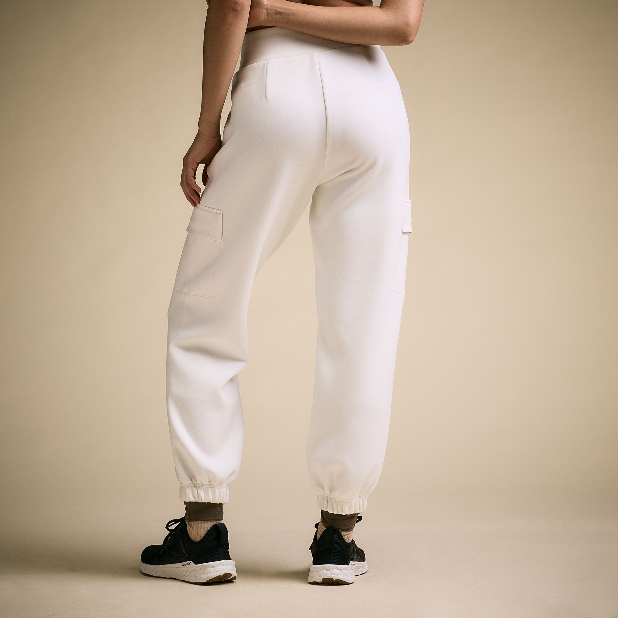 CALIA Women's Sandwash Cinch Cargo Jogger product image