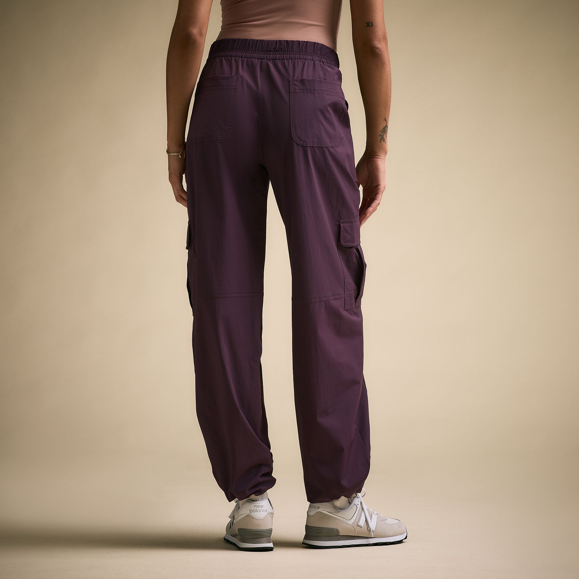 CALIA Women's Effortless Nyluxe Cinch Cargo Pant product image