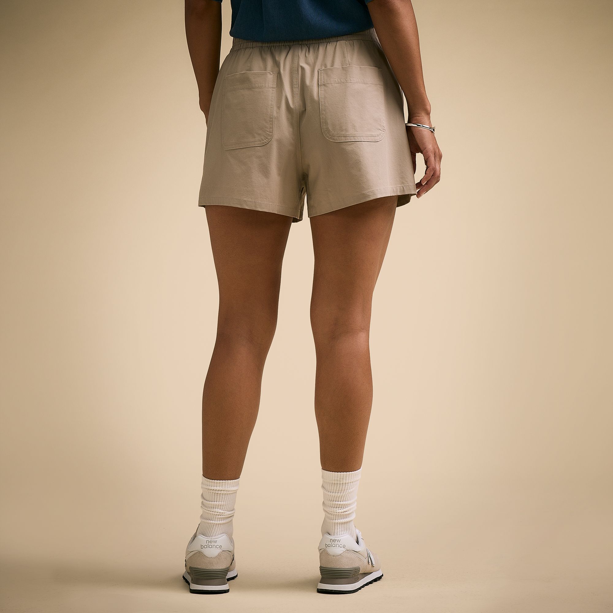 CALIA Women's Effortless Nyluxe 3" Cargo Short product image