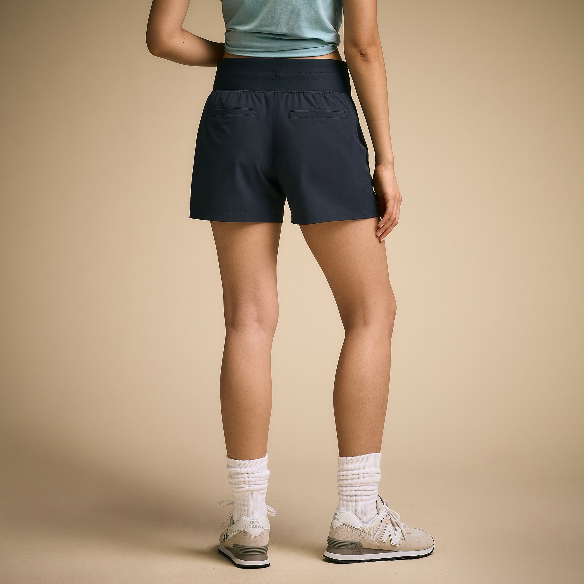 CALIA Women's Effortless TrueLight 4" Short product image