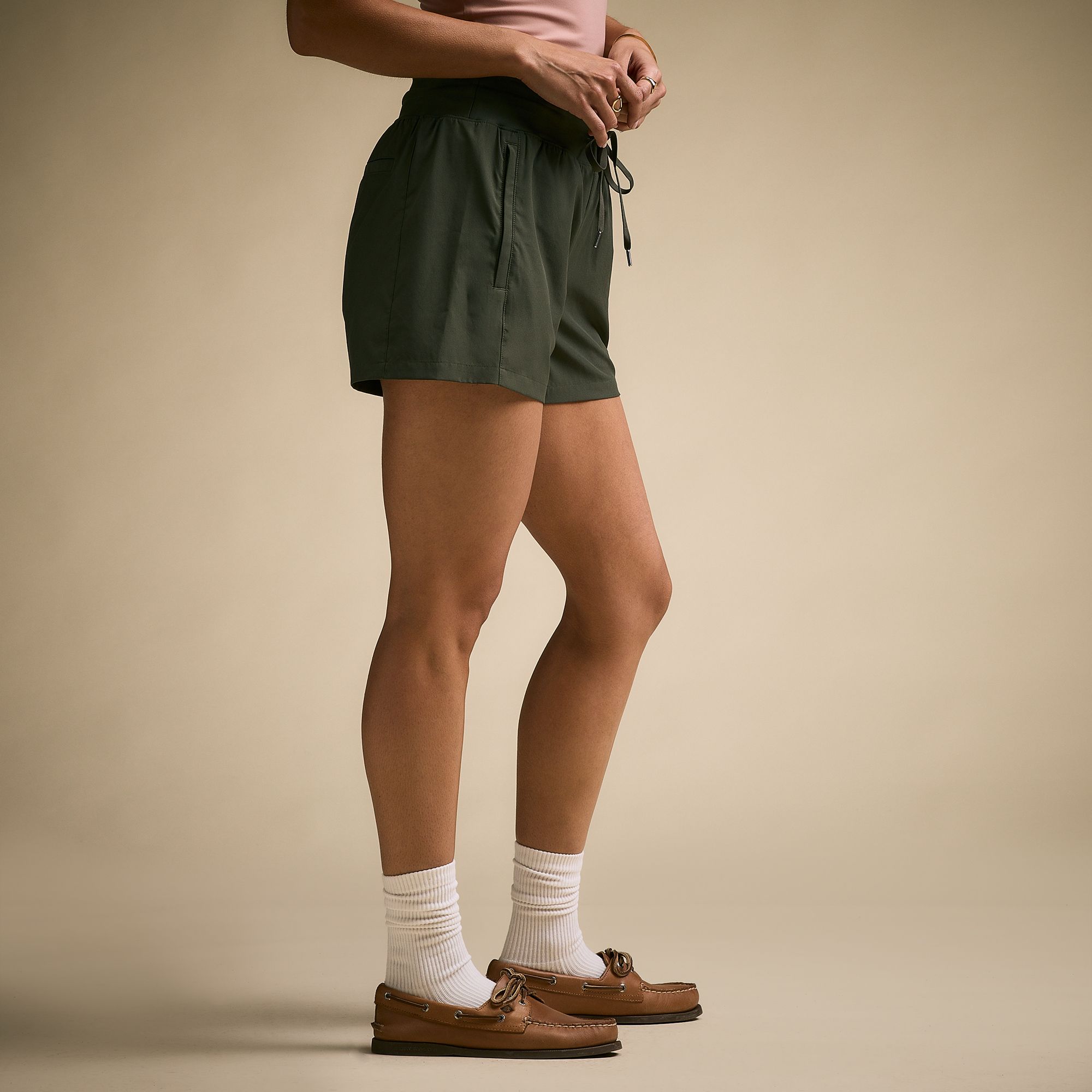 CALIA Women's Effortless TrueLight 4" Short product image