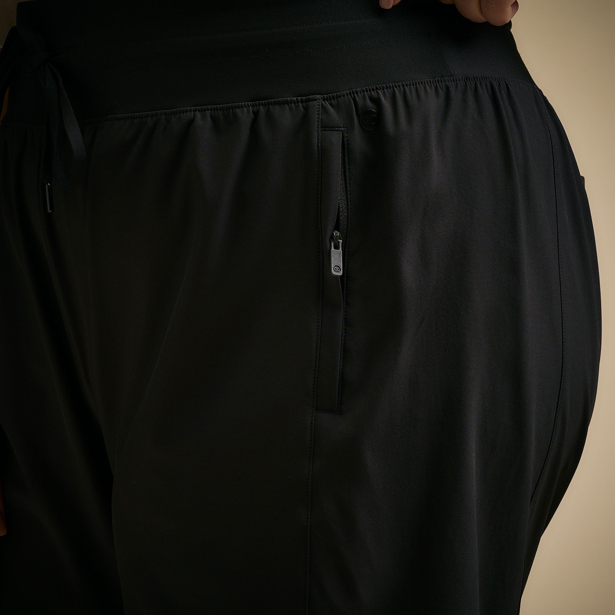 CALIA Women's Effortless TrueLight 7" Short product image