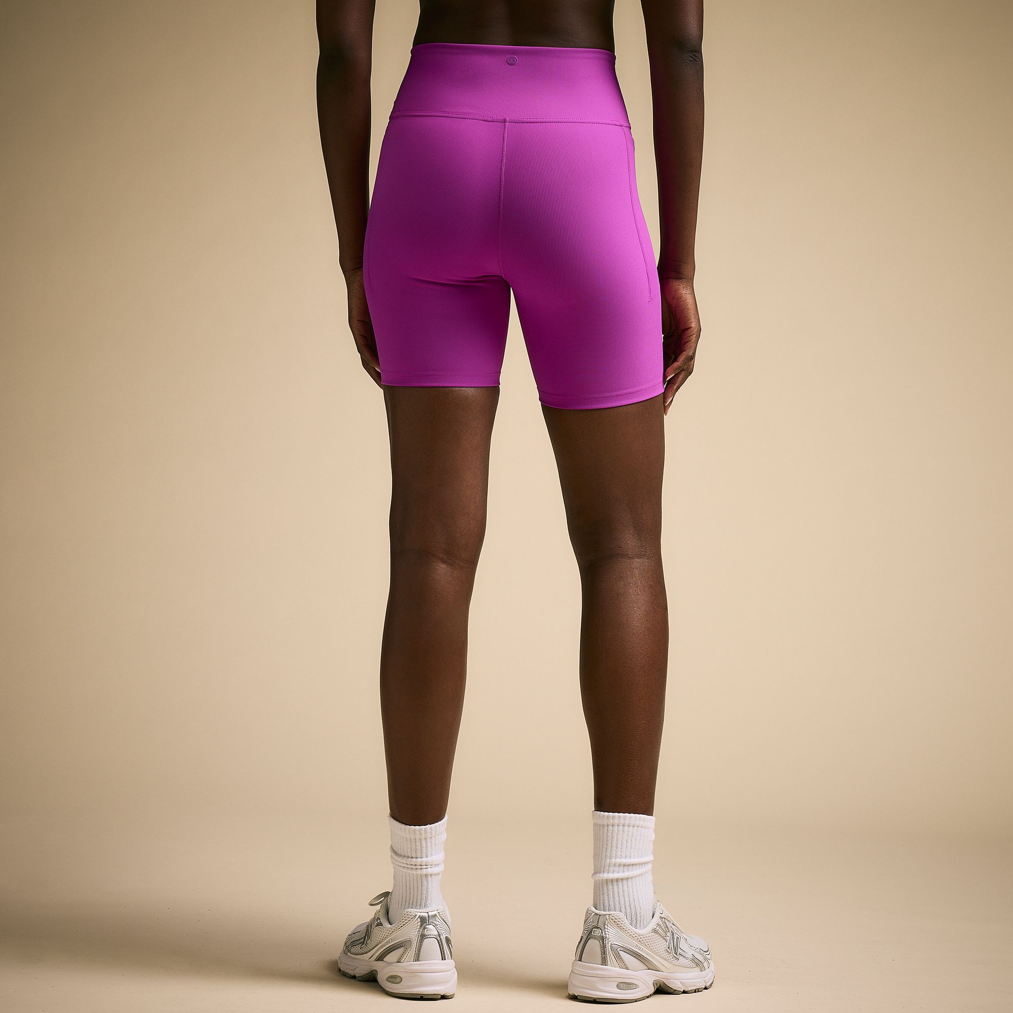 CALIA Women's Essential Rib 5” Bike Short product image