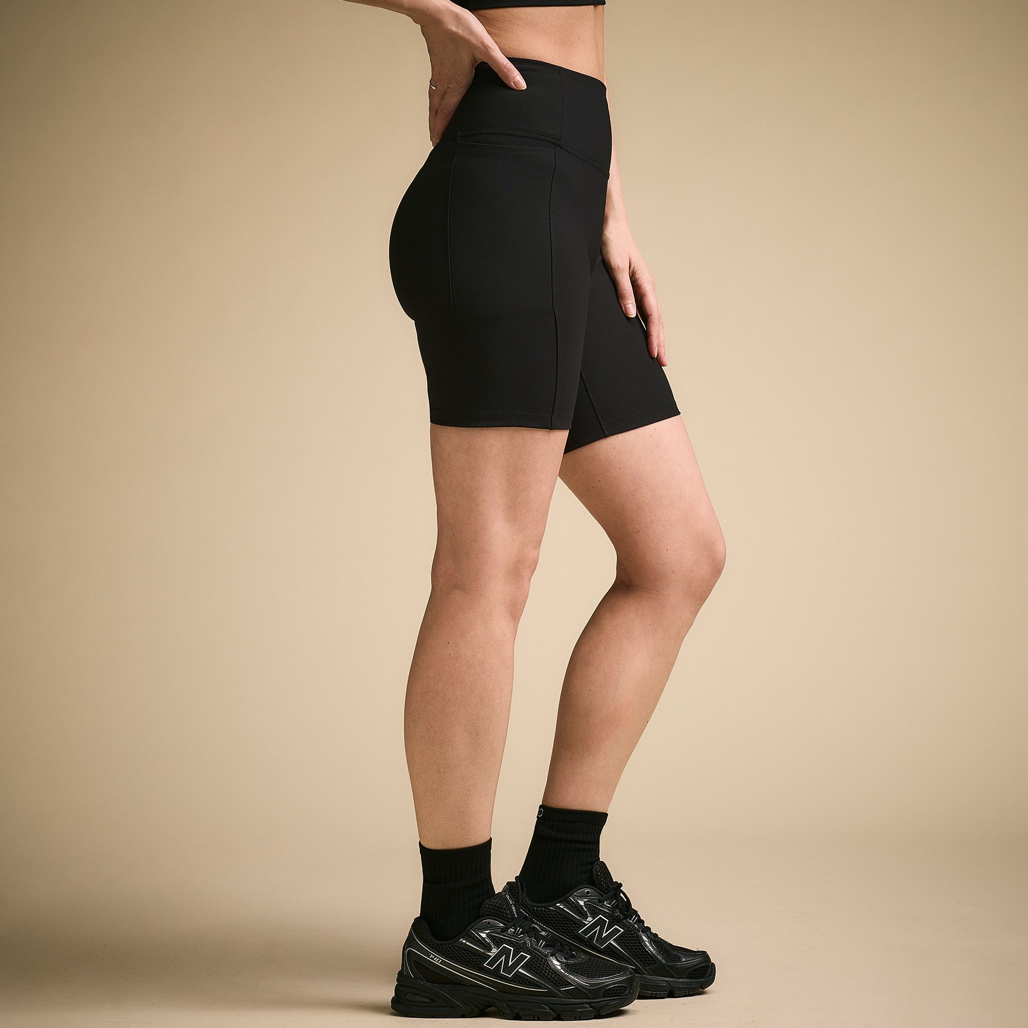 CALIA Women's Essential Rib 5” Bike Short product image