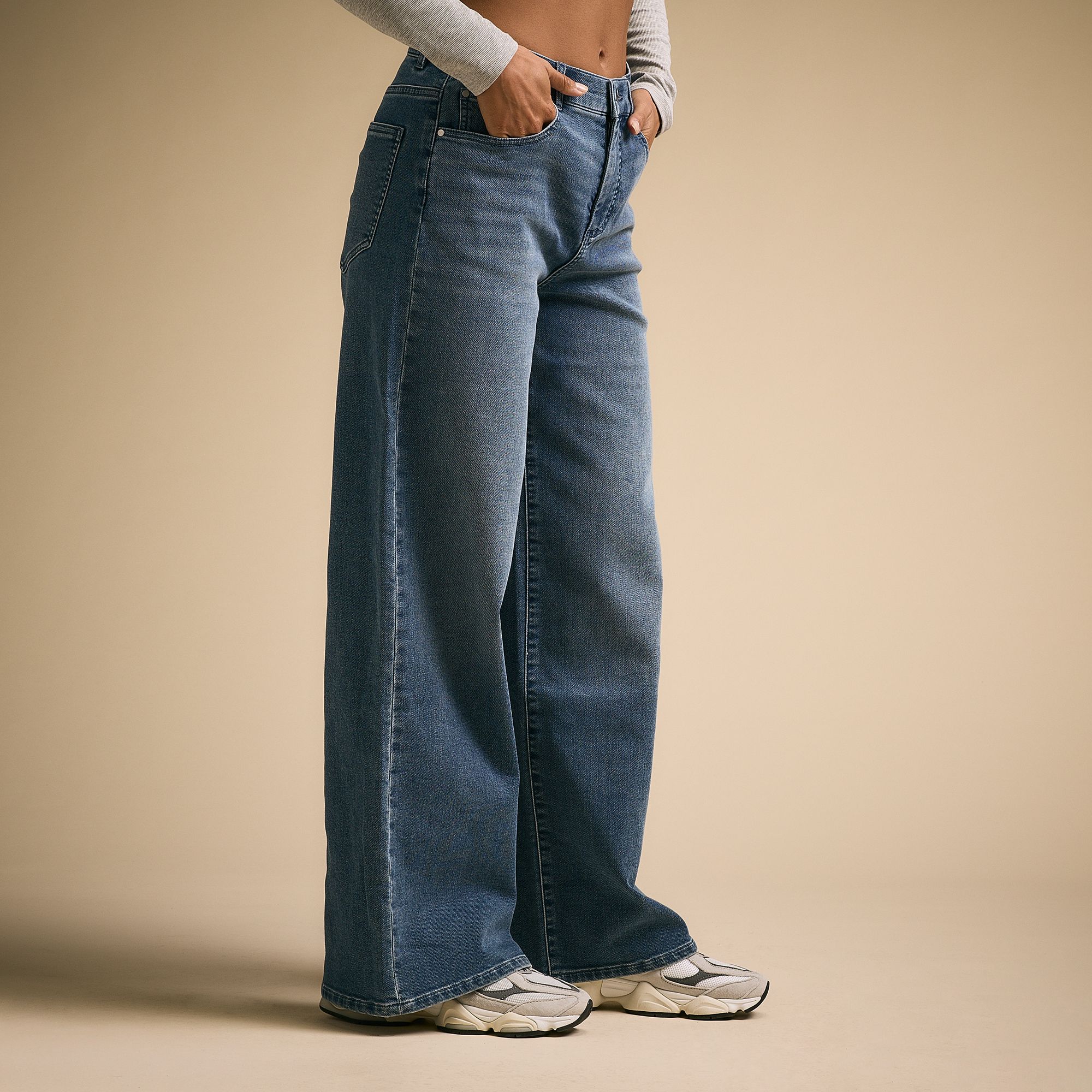 CALIA Women's Effortless Denim Wide Leg Pant product image