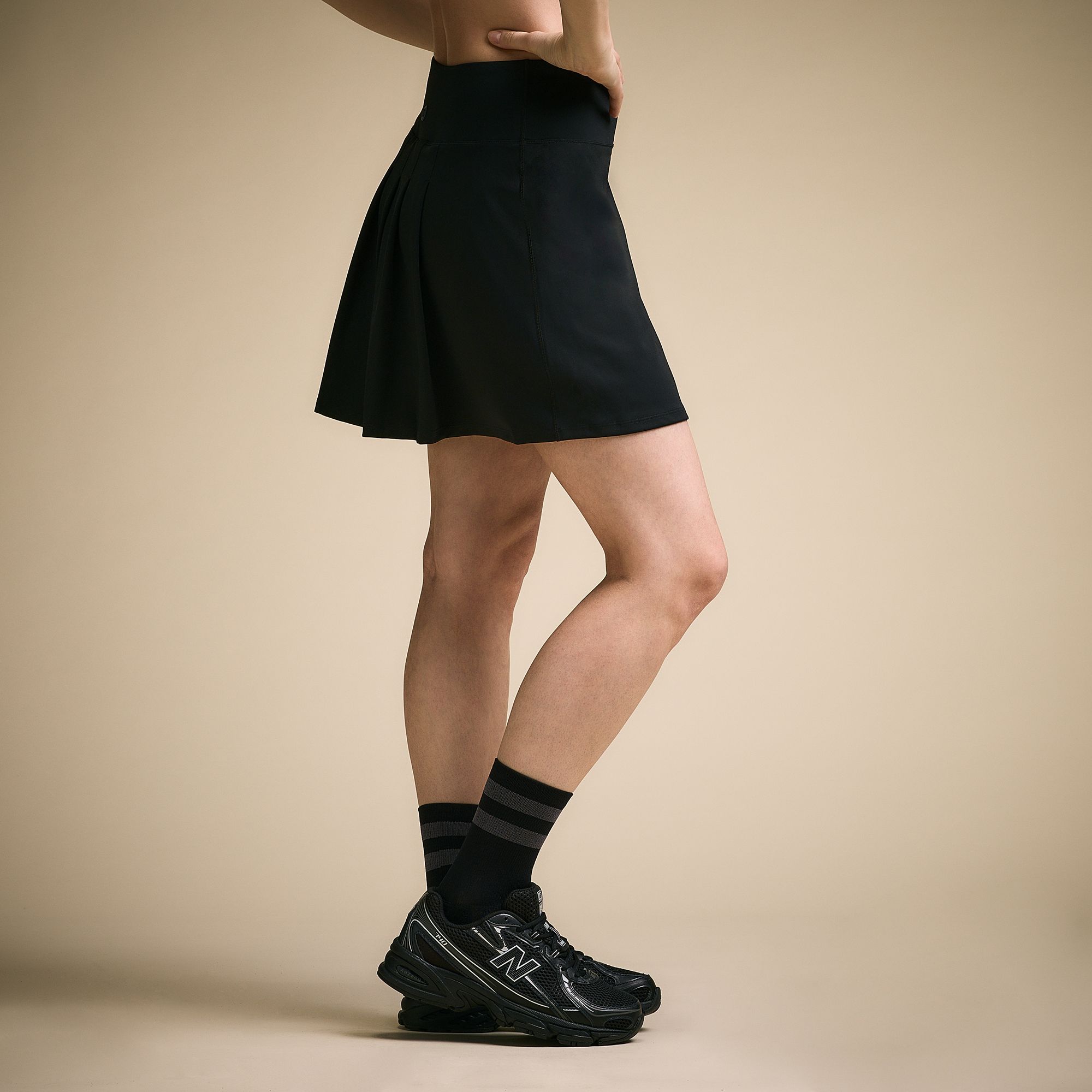 CALIA Women's Back Pleated 16" Skort product image