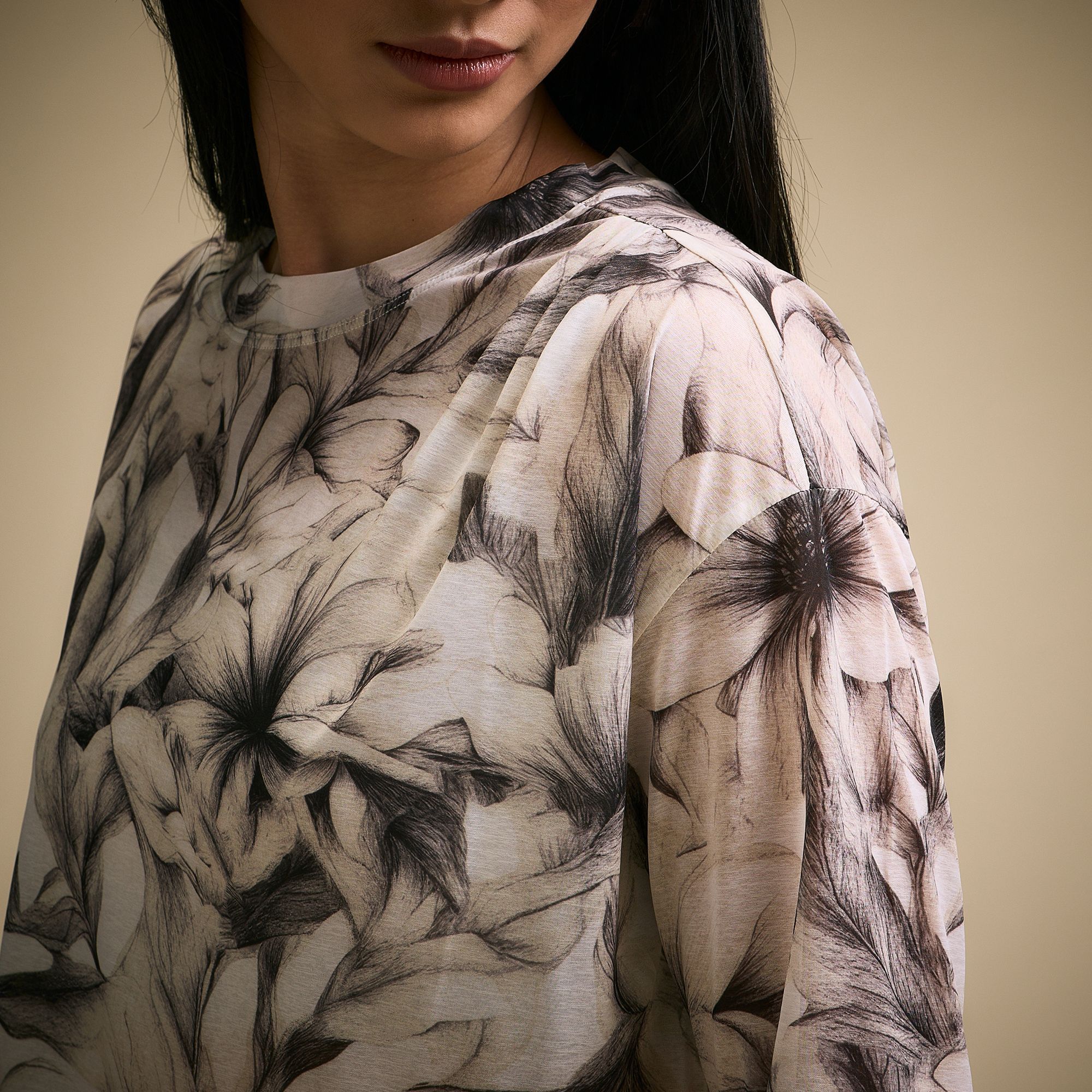 CALIA Women's Exhale Long Sleeve Pleated Shirt product image