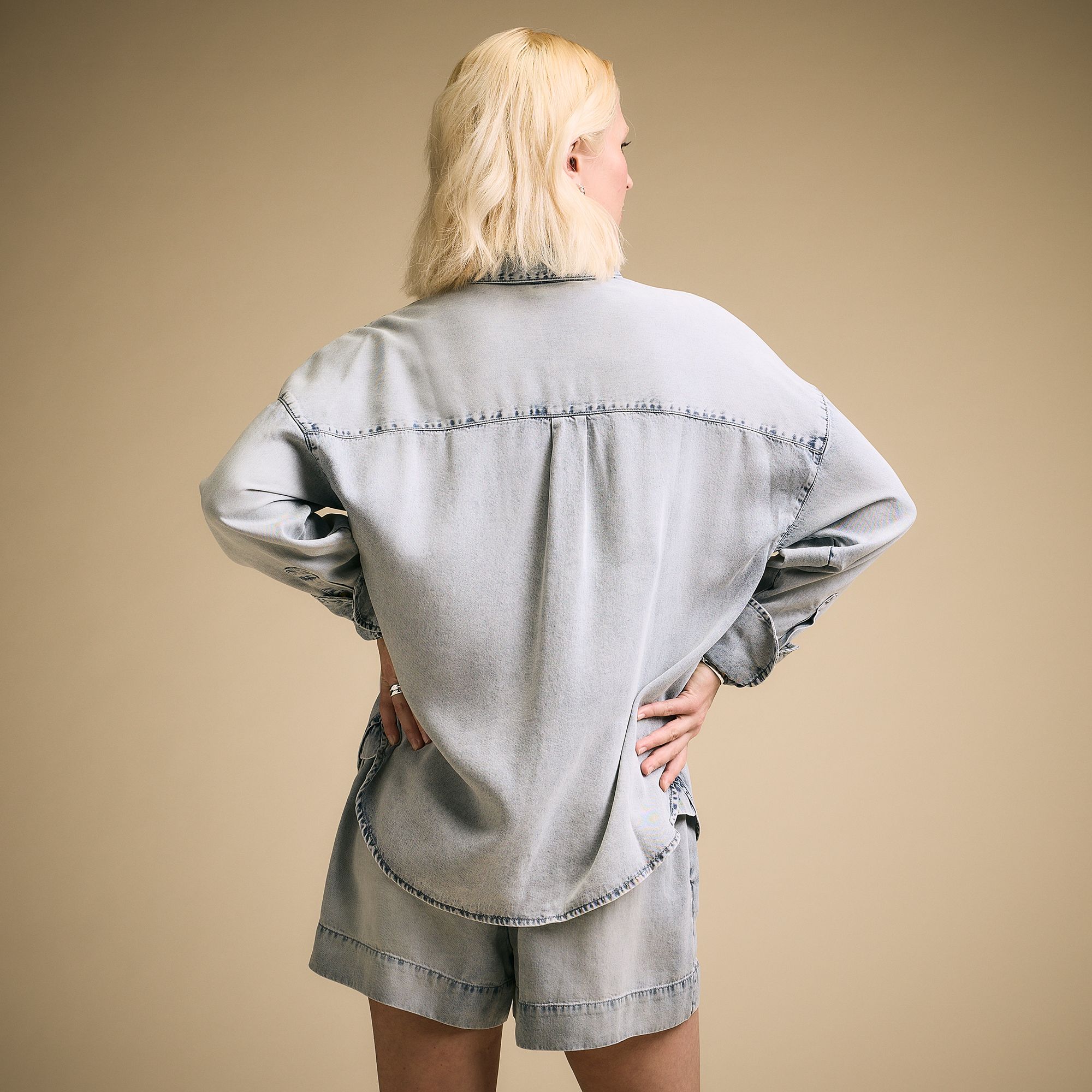 CALIA Women's Poplin Long Sleeve Pocket Button Down product image