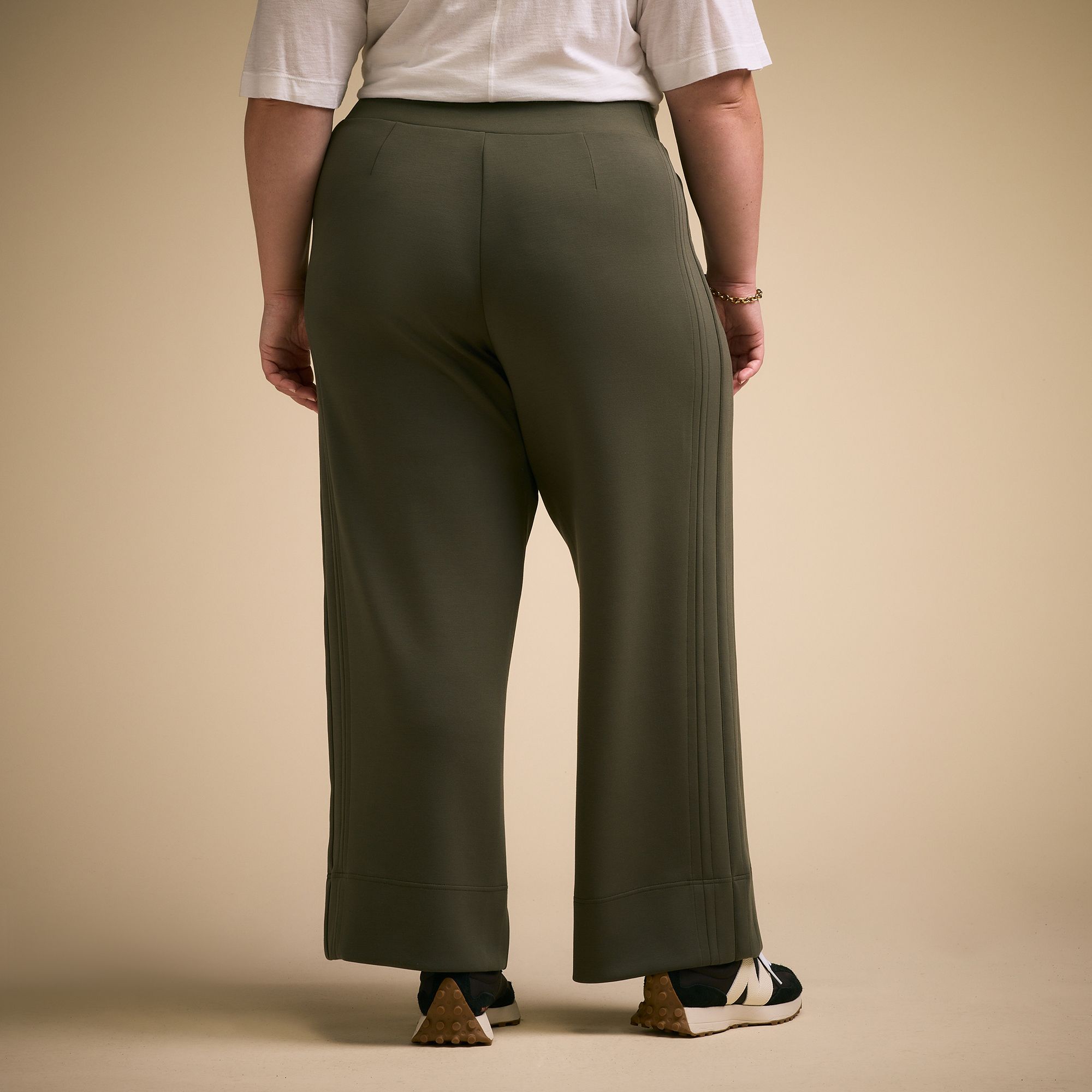CALIA Women's Sandwash Wide Leg Pant product image