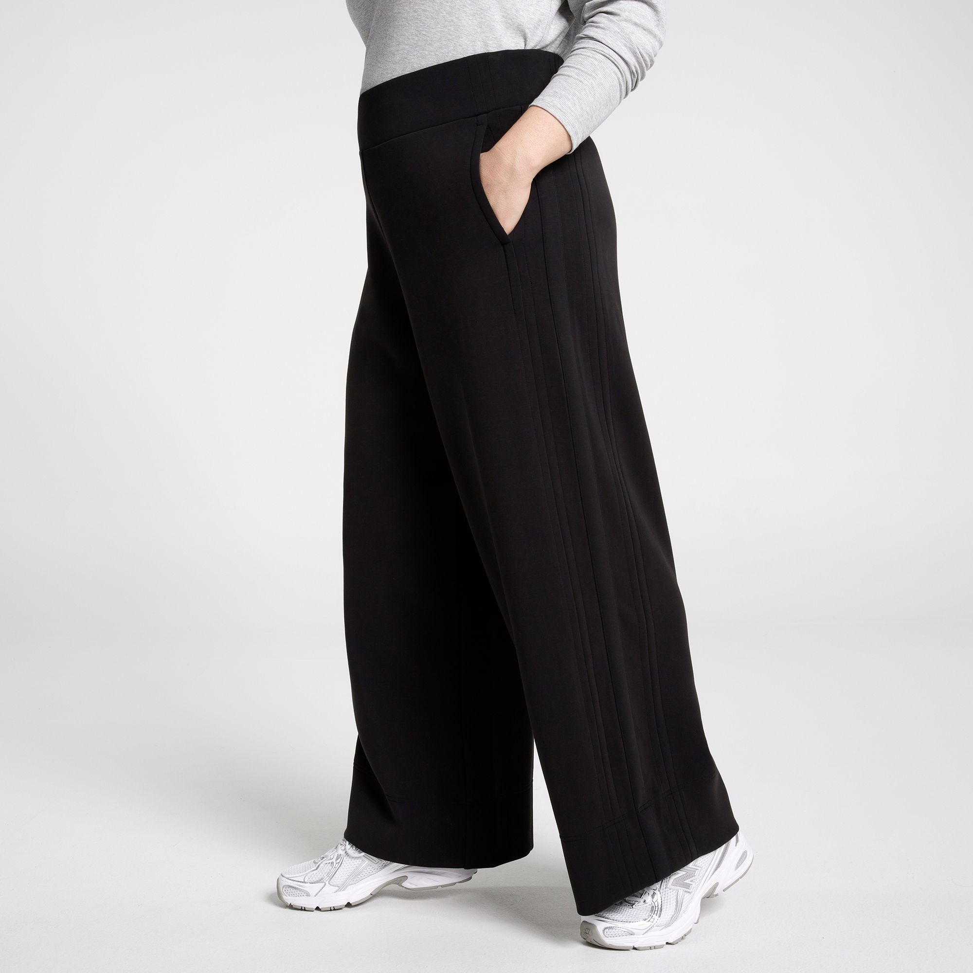 CALIA Women's Sandwash Wide Leg Pant product image