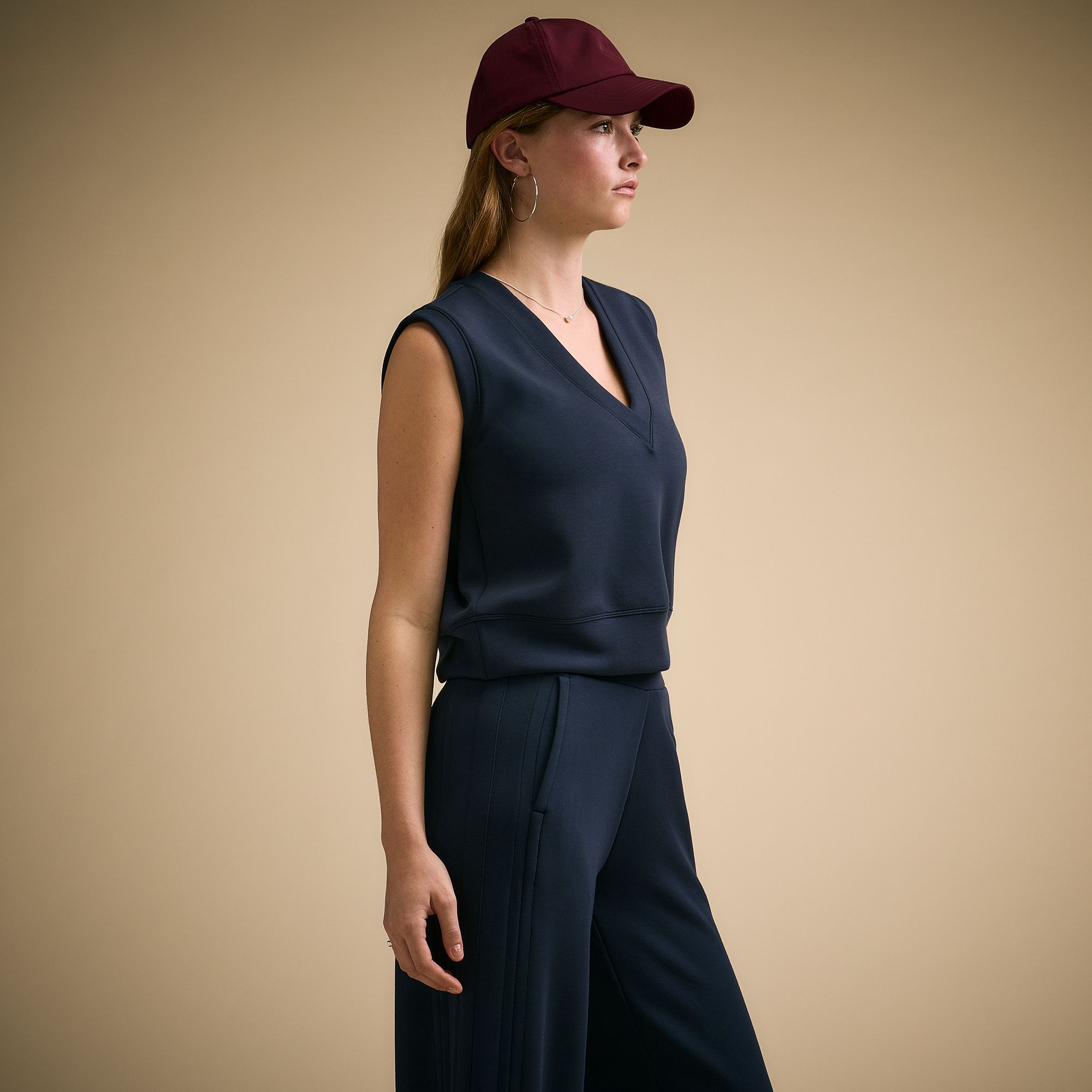 CALIA Women's Sandwash Sleeveless V-Neck Popover Shirt product image
