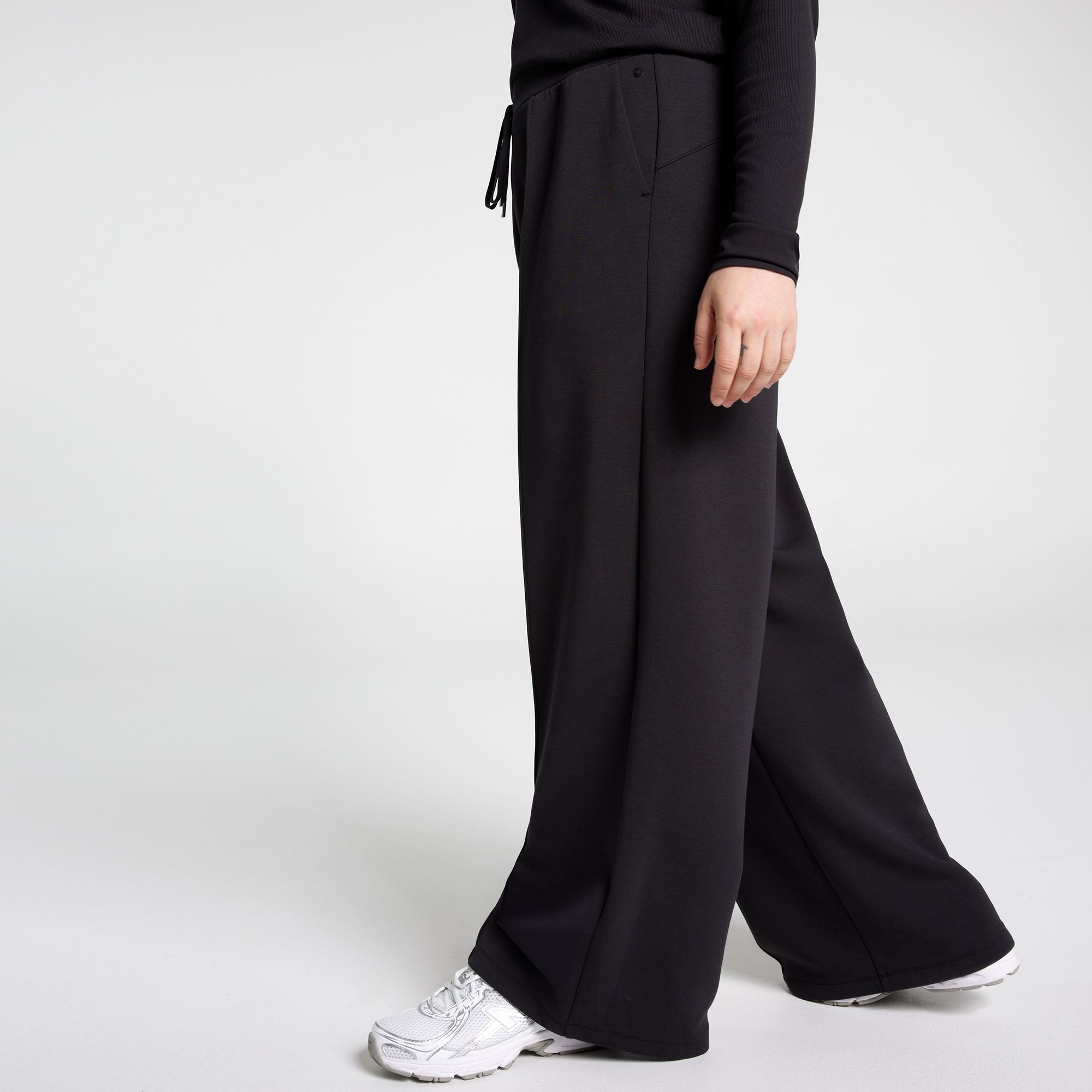 CALIA Women's Soft Scuba Wide Leg Pant product image
