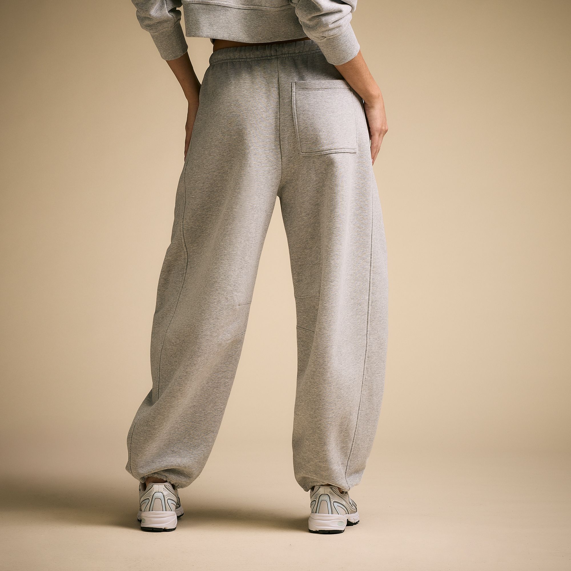 CALIA Women's Washed Cotton Fleece Barrel Sweatpant product image
