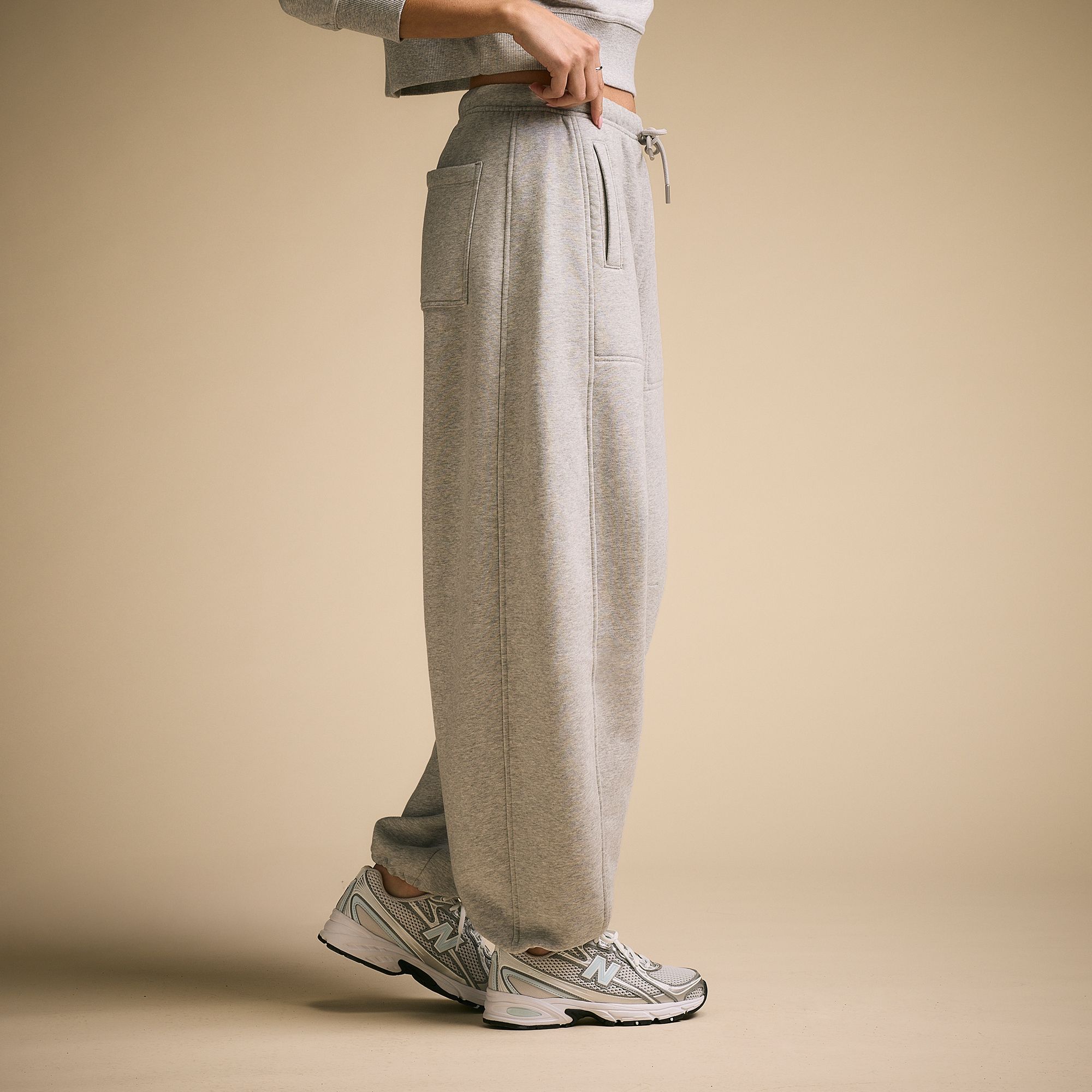 CALIA Women's Washed Cotton Fleece Barrel Sweatpant product image