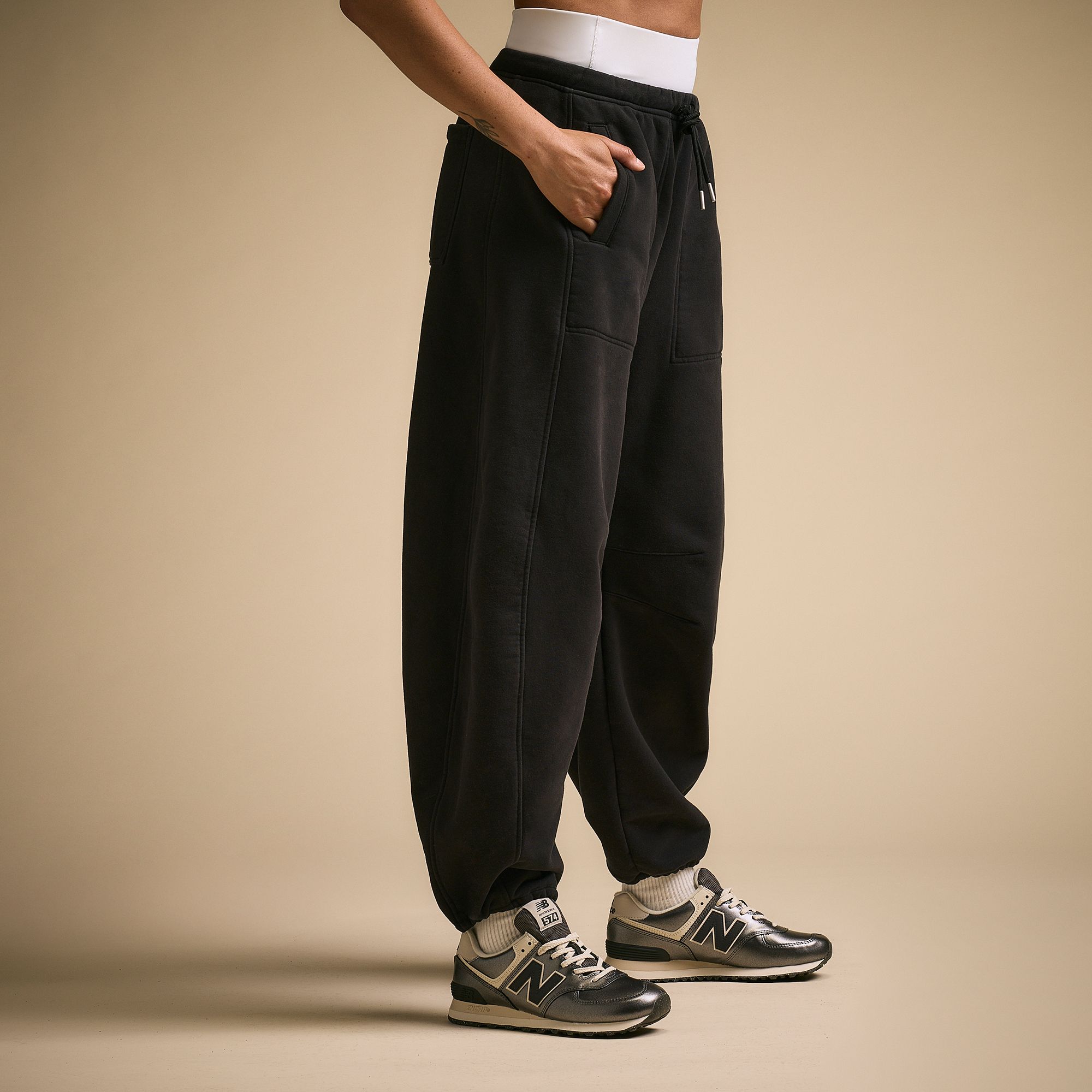 CALIA Women's Washed Cotton Fleece Barrel Sweatpant product image