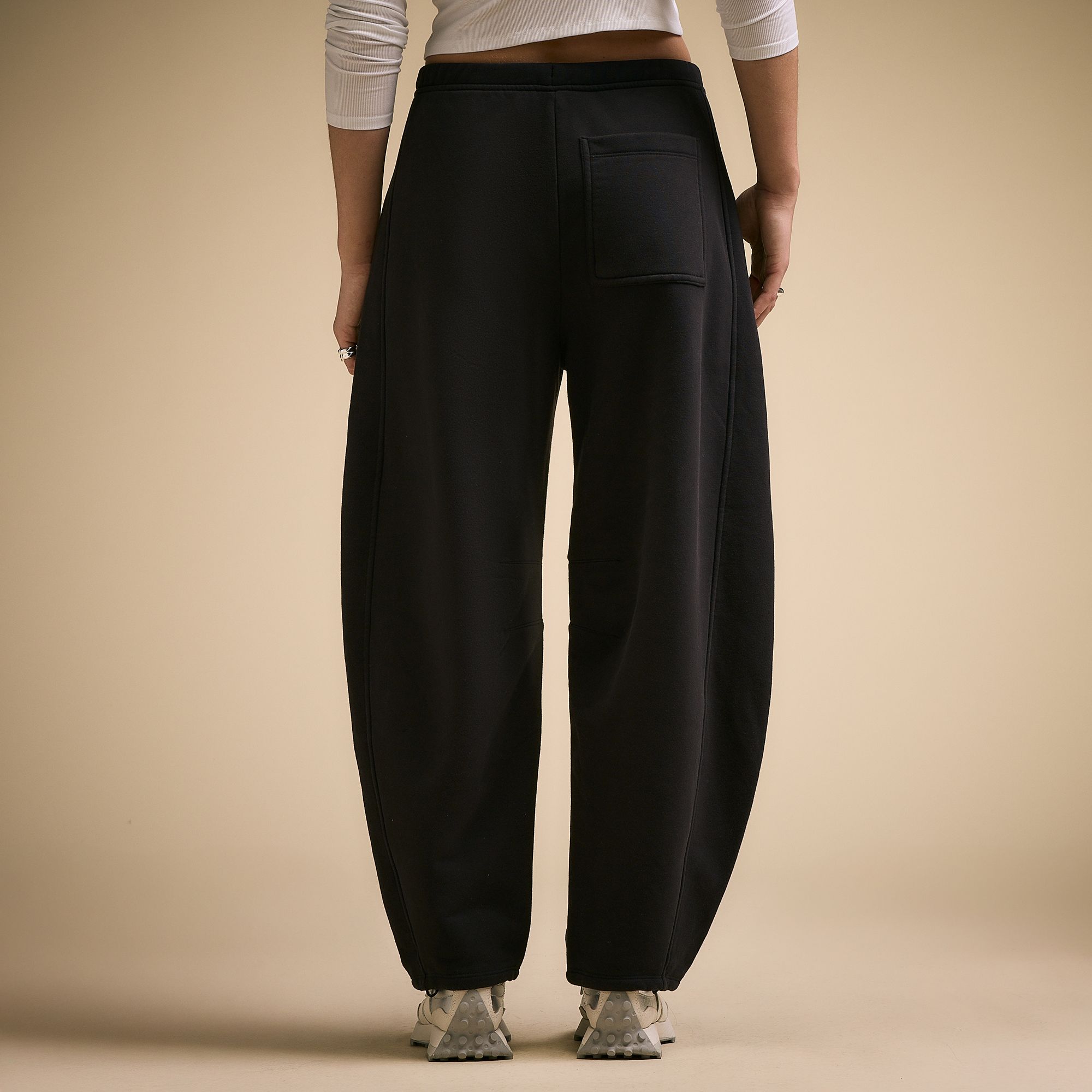 CALIA Women's Washed Cotton Fleece Barrel Sweatpant product image