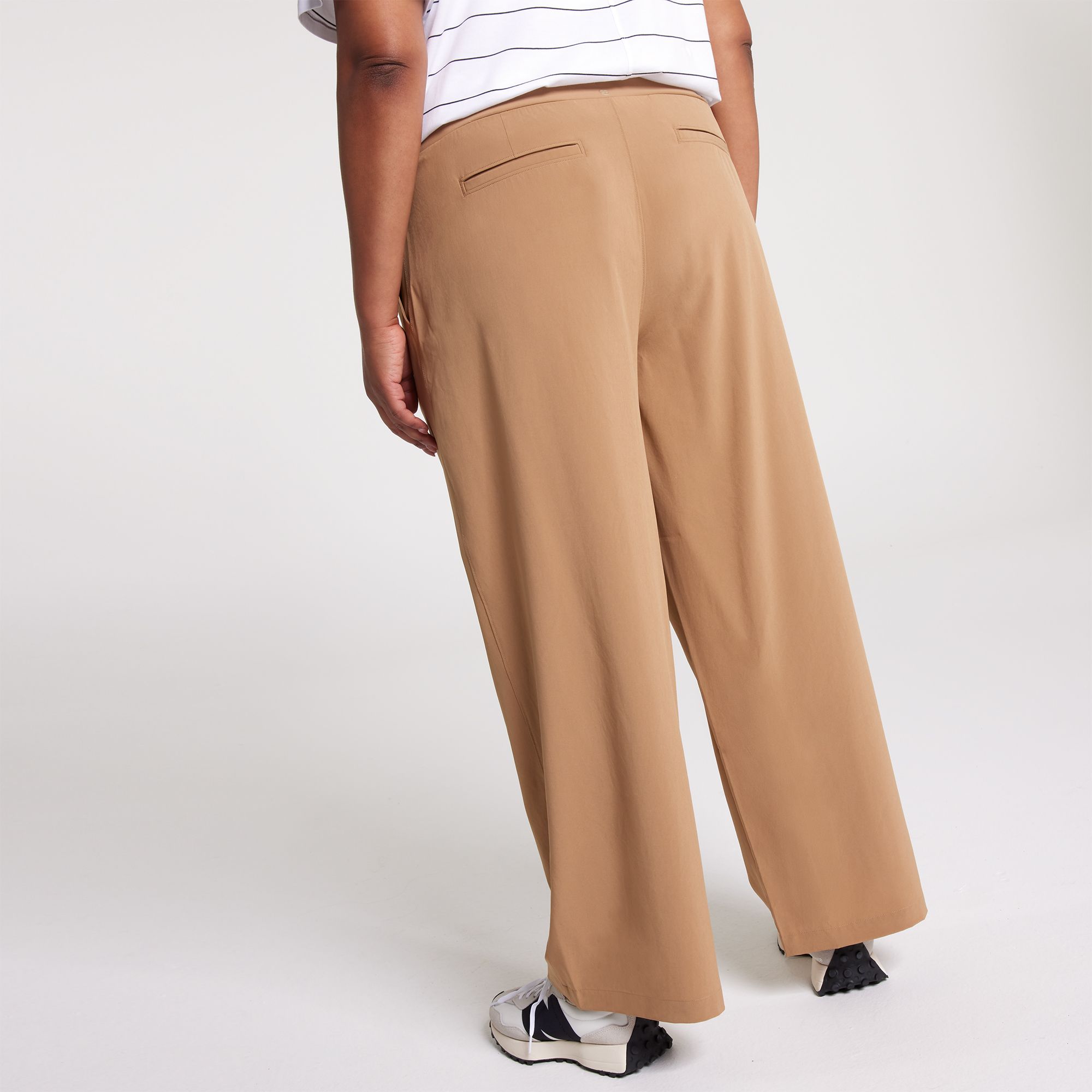 CALIA Women's TrueLight Wide Leg Pant product image