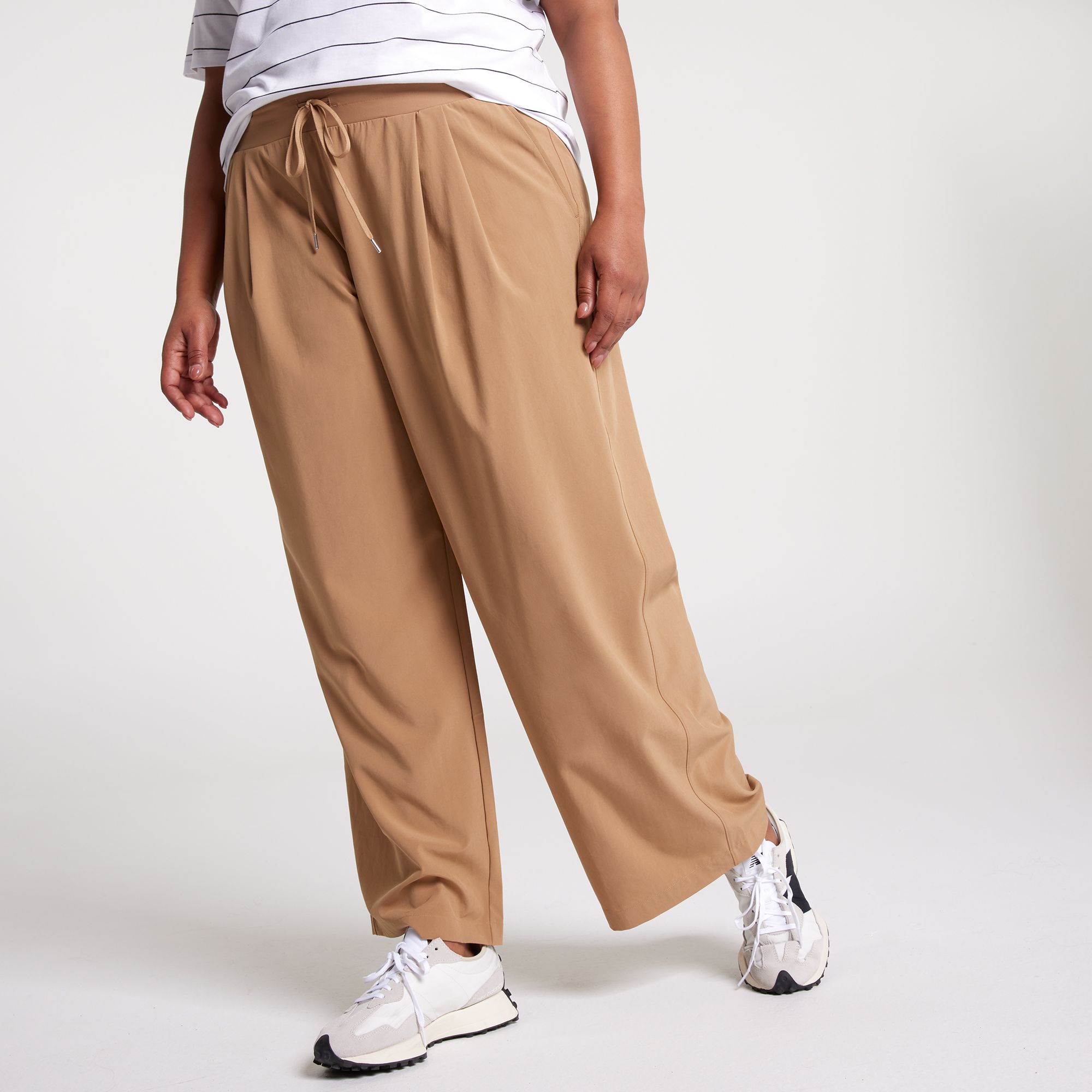 CALIA Women's TrueLight Wide Leg Pant product image