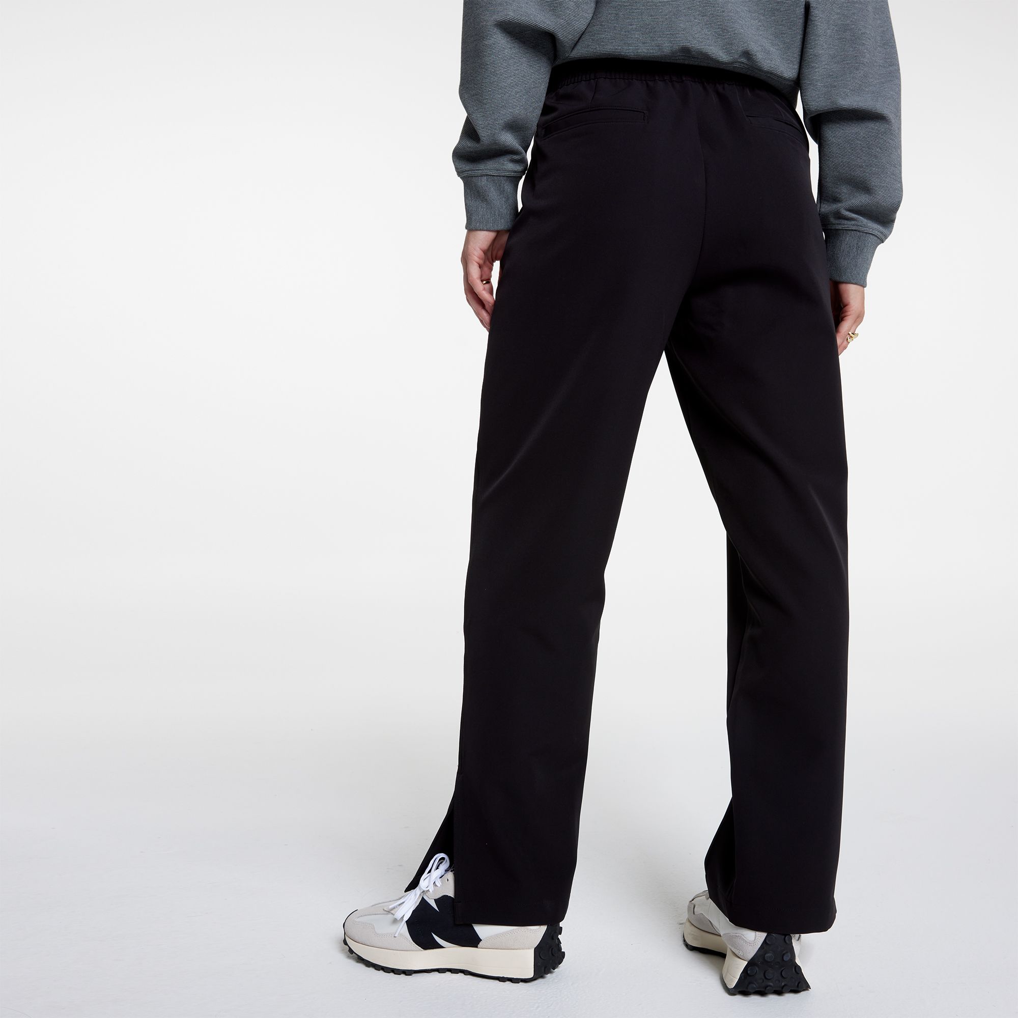 CALIA Women's Effortless Crepe Pintuck Pant product image