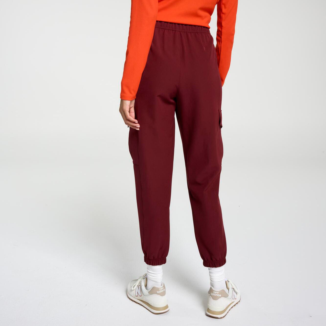 CALIA Women's Effortless Crepe Cargo Jogger product image