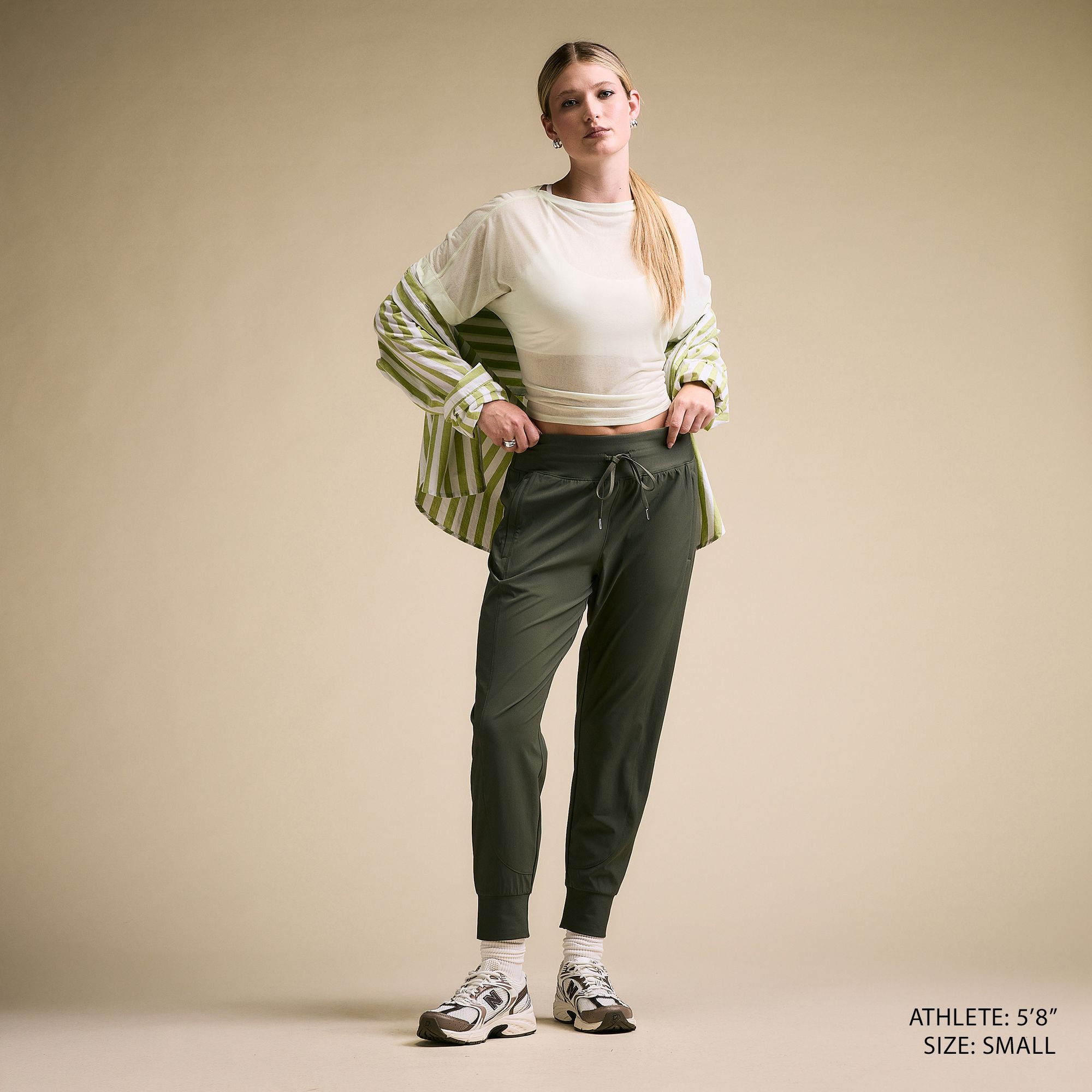 CALIA Women's Effortless TrueLight Jogger product image