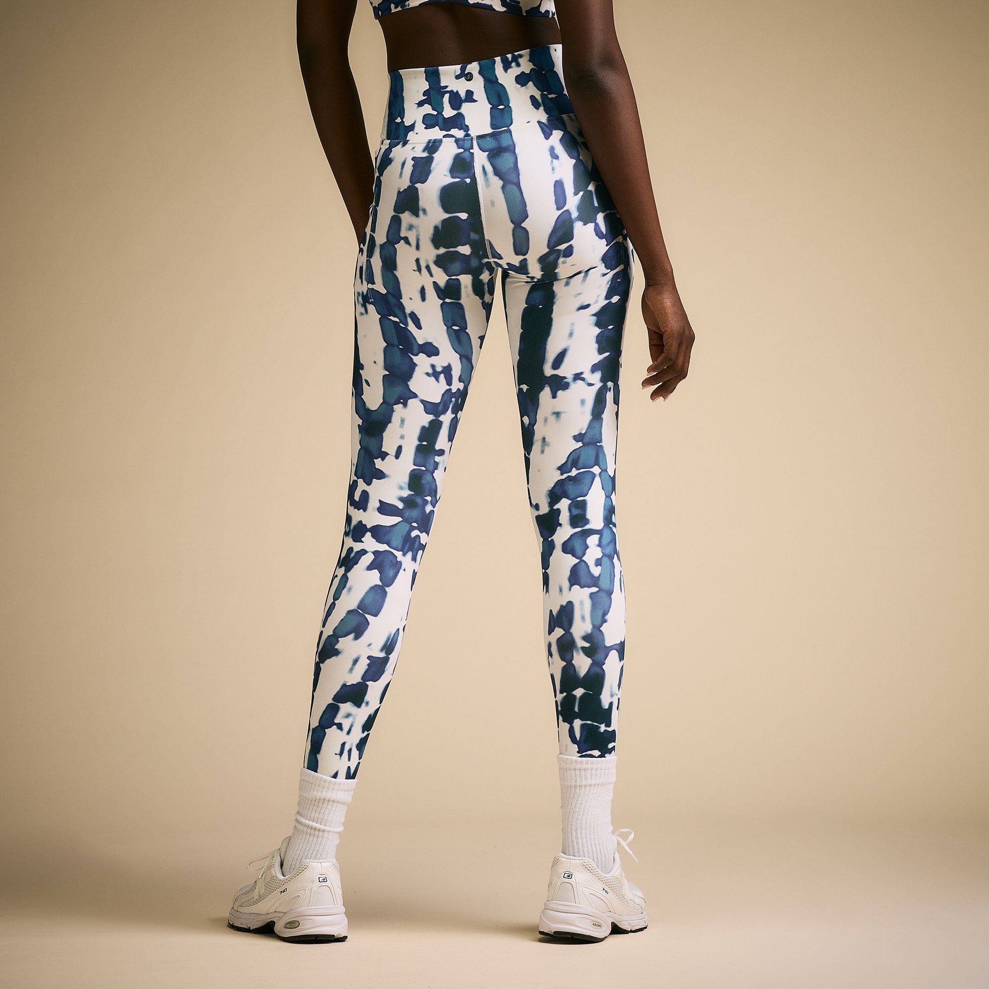 CALIA Women's Essential Rib Legging product image