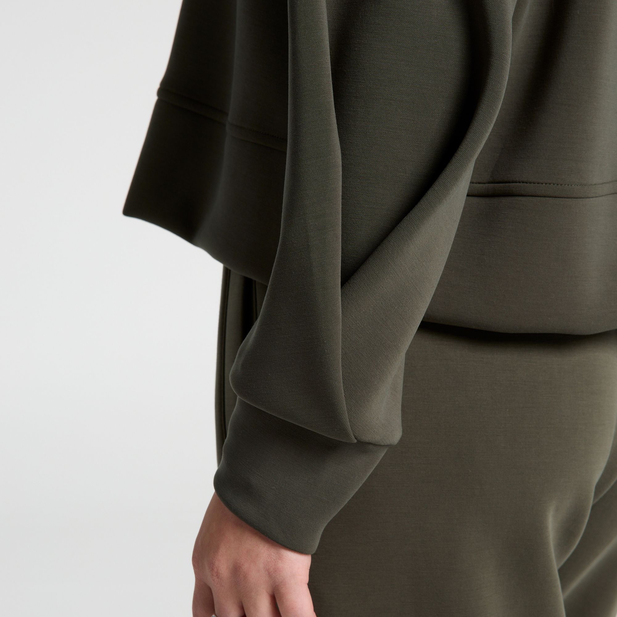 CALIA Women's Sandwash Pleat Sleeve Pullover product image