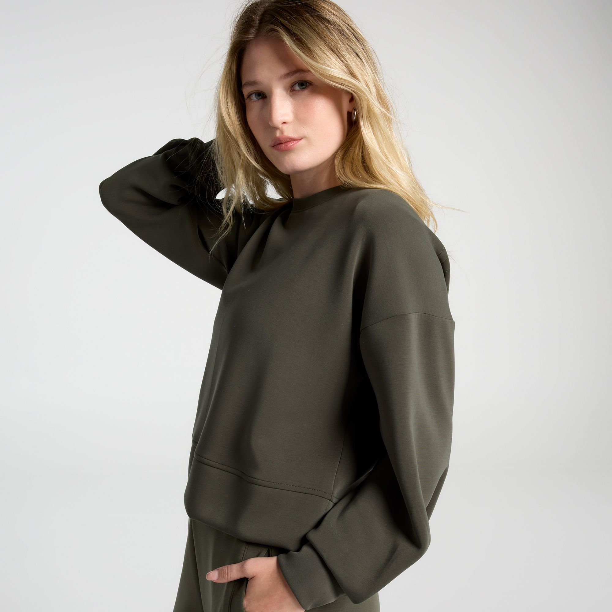 CALIA Women's Sandwash Pleat Sleeve Pullover product image