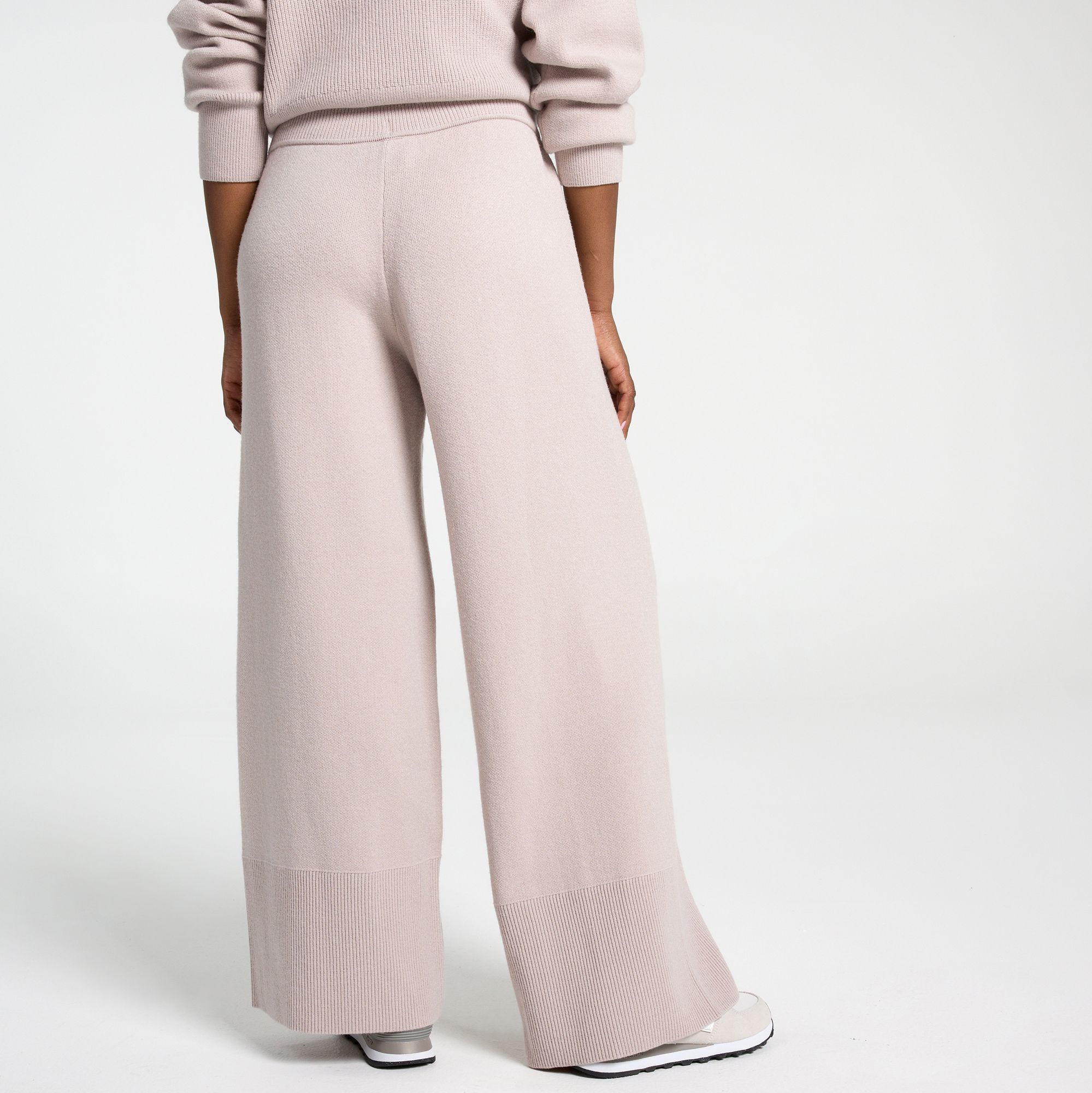 CALIA Women's Clean Sweater Pants product image