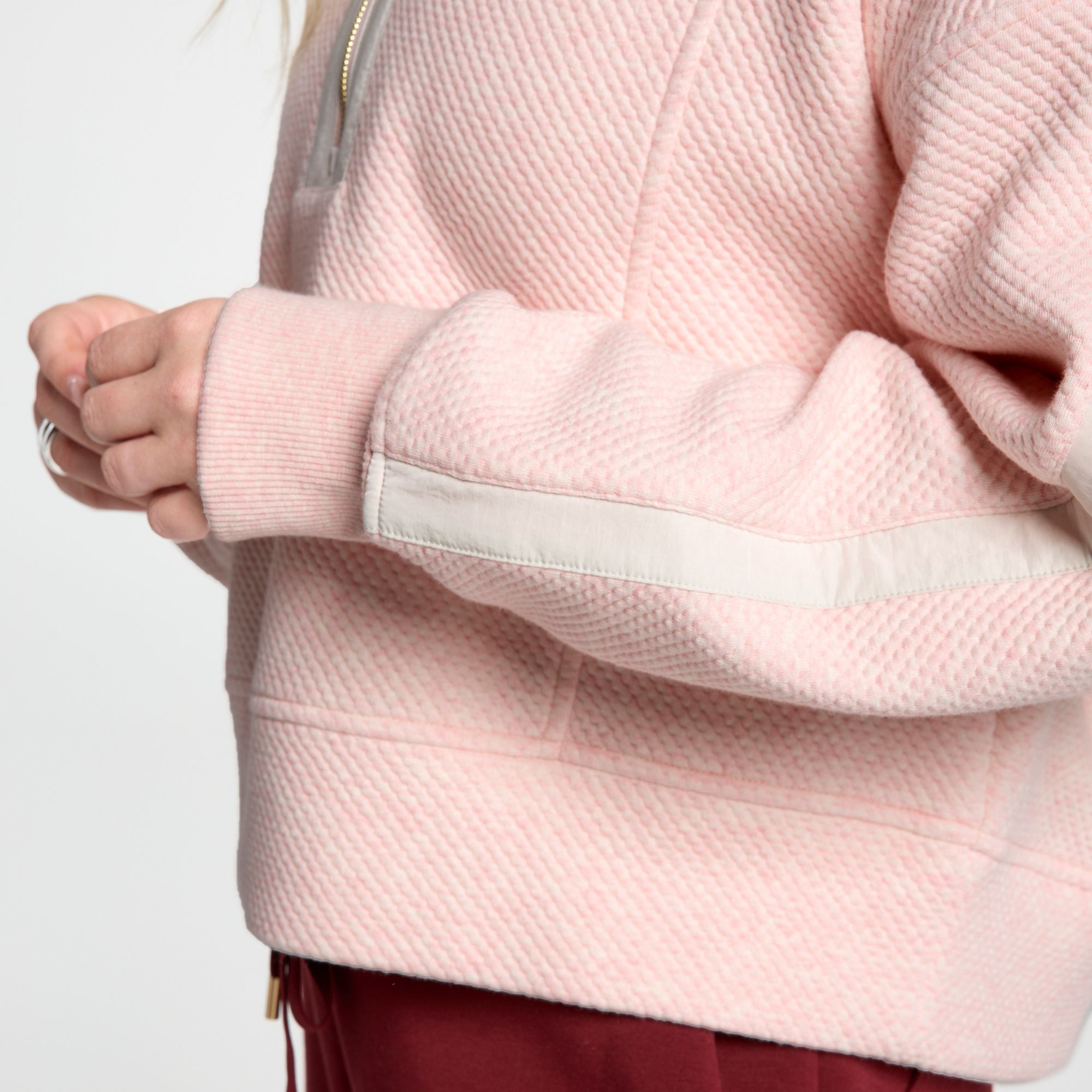 CALIA Women's Elevate Ripple 1/4 Zip Pullover product image