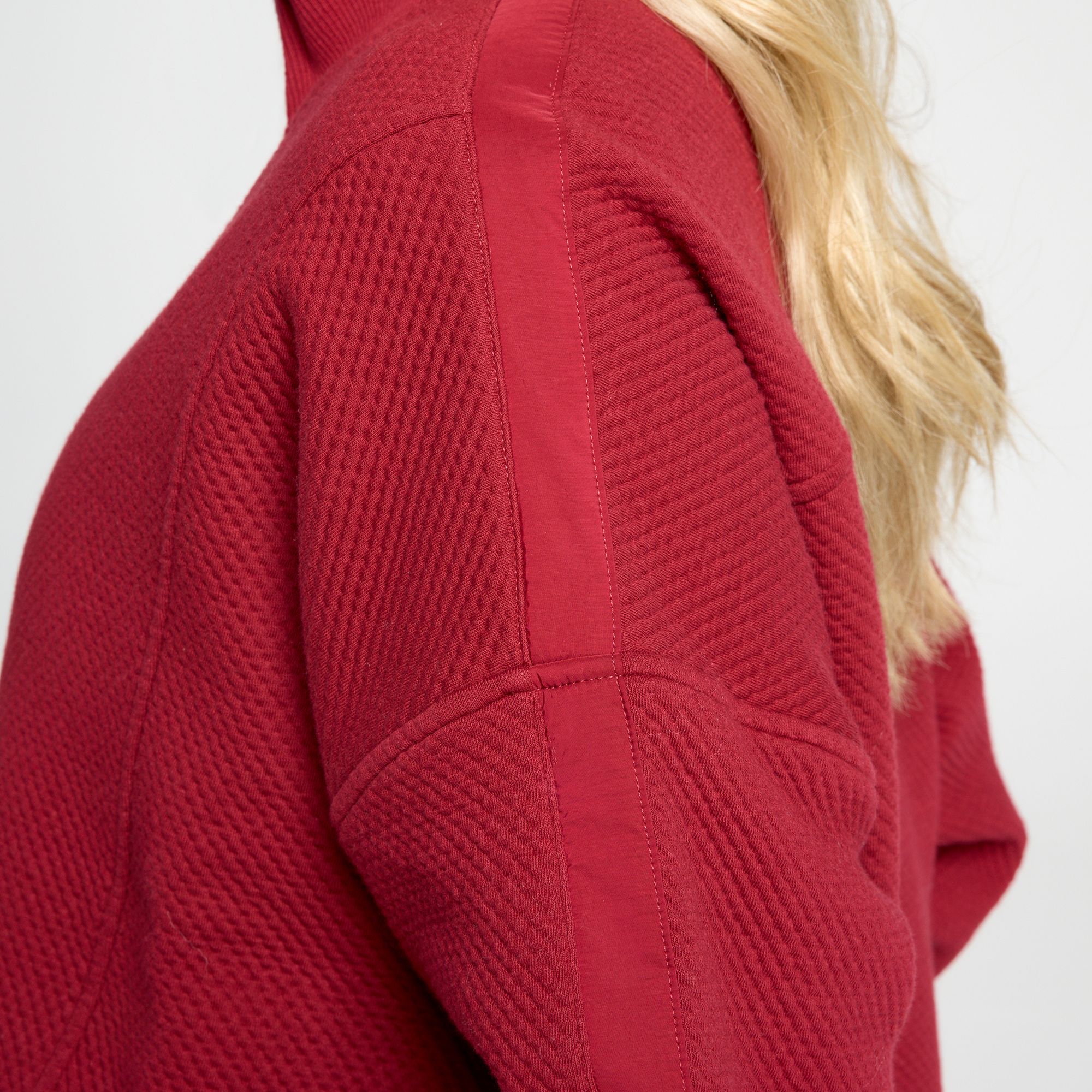 CALIA Women's Elevate Ripple 1/4 Zip Pullover product image