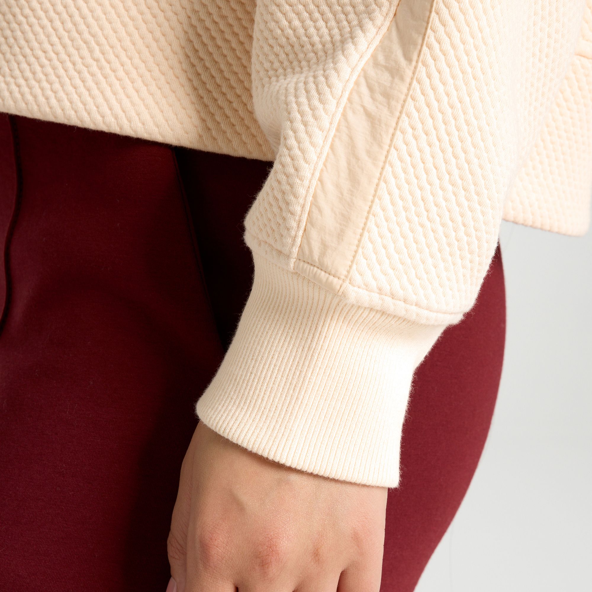 CALIA Women's Elevate Ripple 1/4 Zip Pullover product image