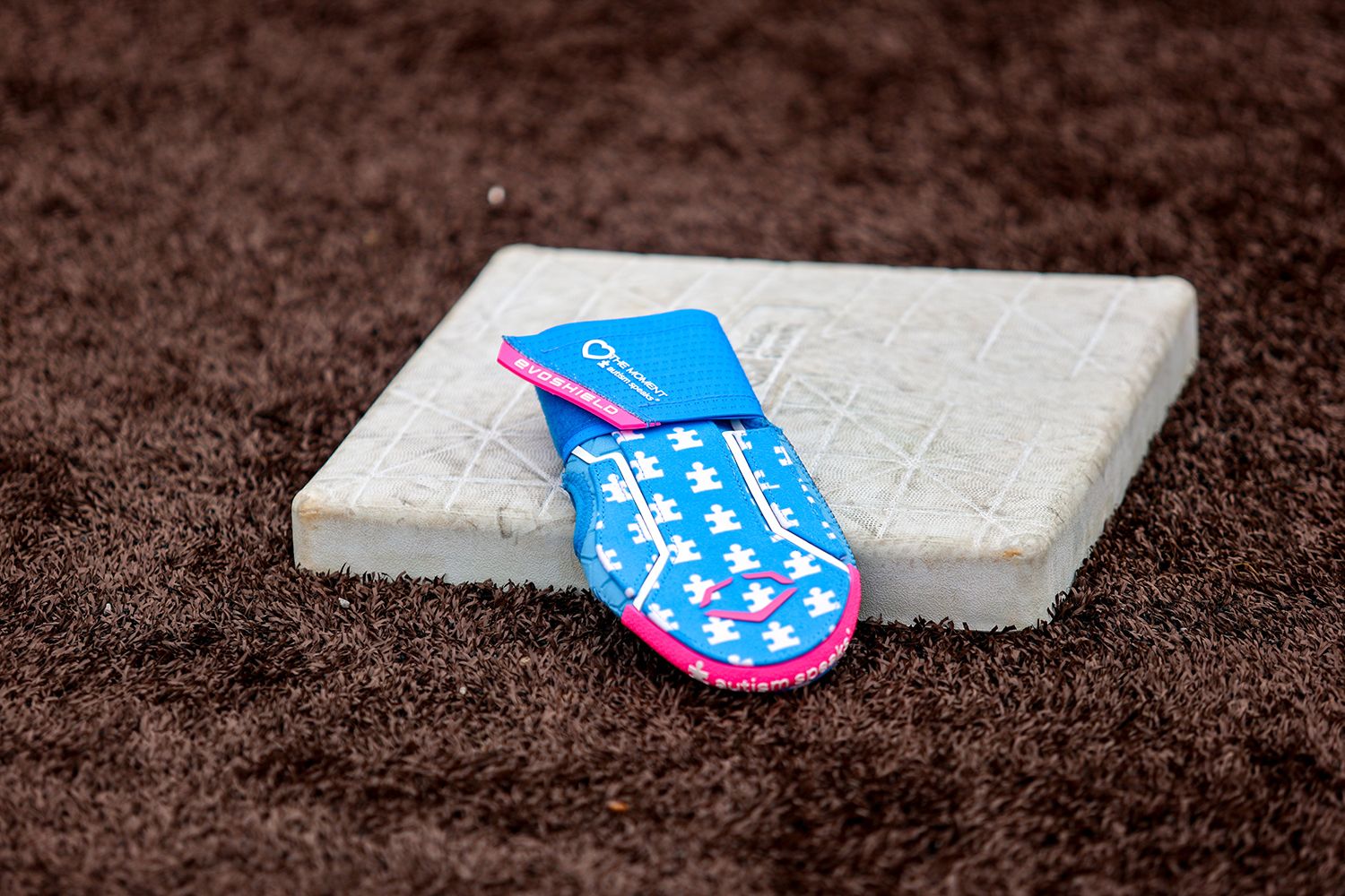 EvoShield Adult Universal Love The Moment Sliding Mitt 2.0 product image