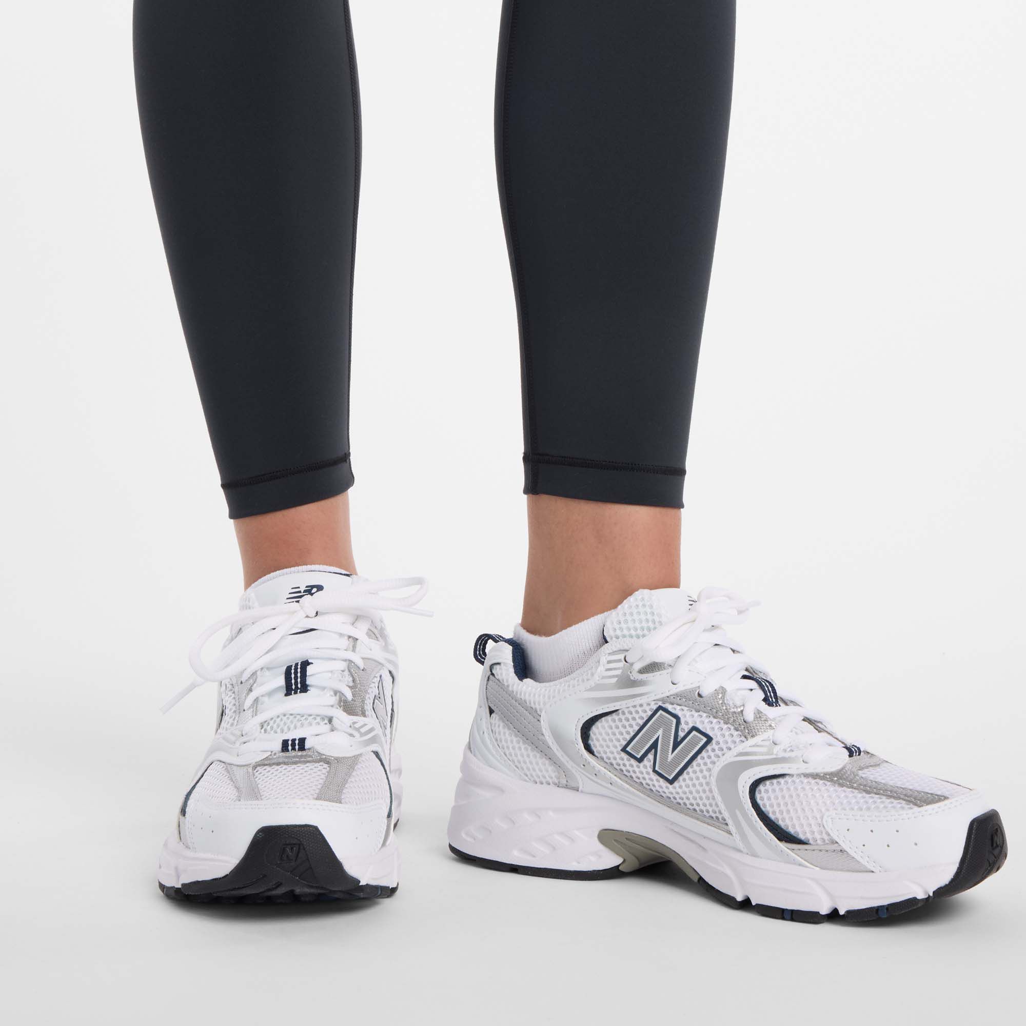 New Balance Women's AC 25" Leggings product image